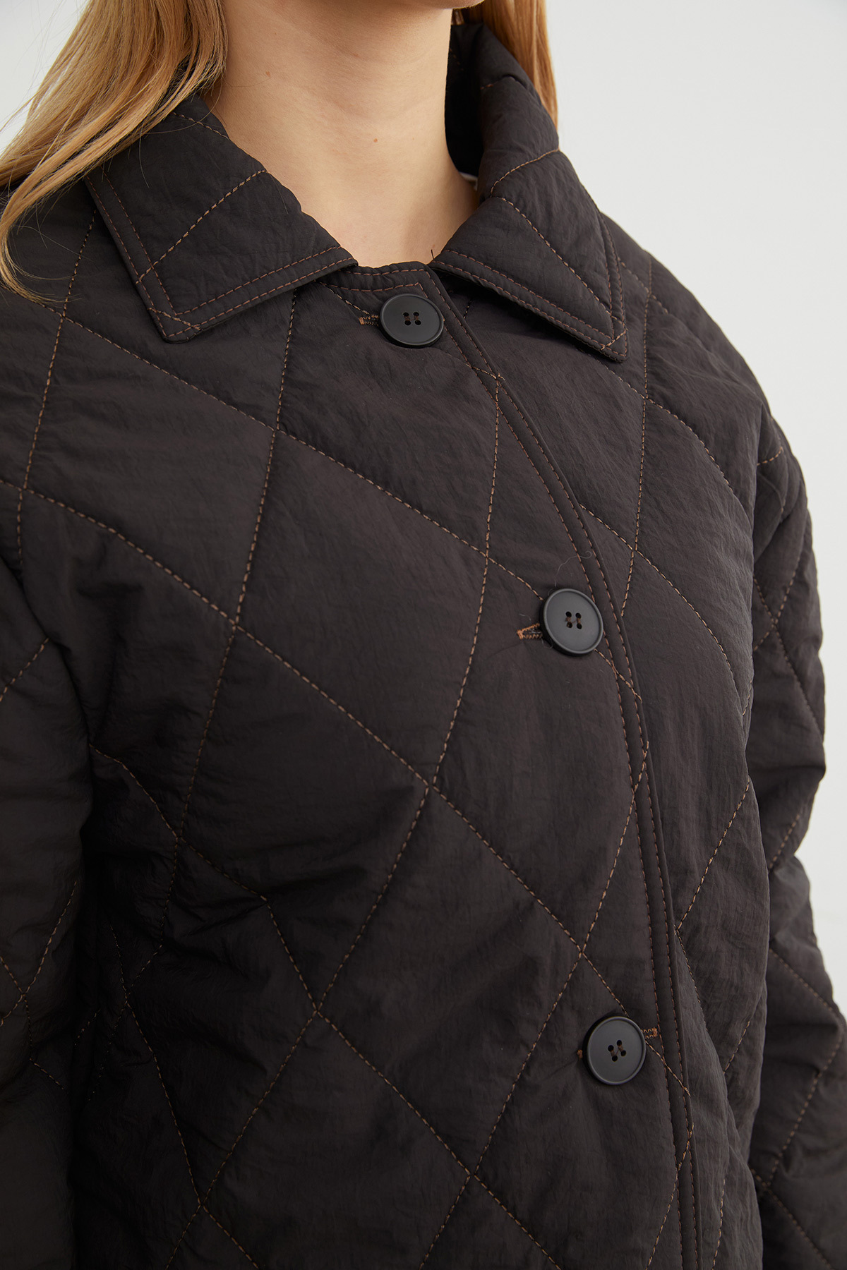 Fullamoda  Baklava Desen Kapitone Oversize Düğmeli Mont - Görsel 6