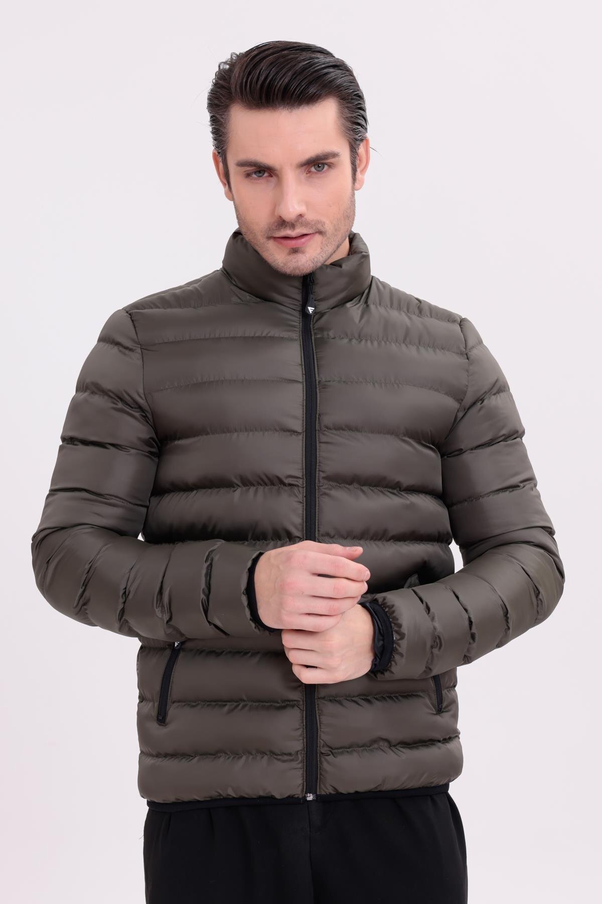 کاپشن  YKMR9026