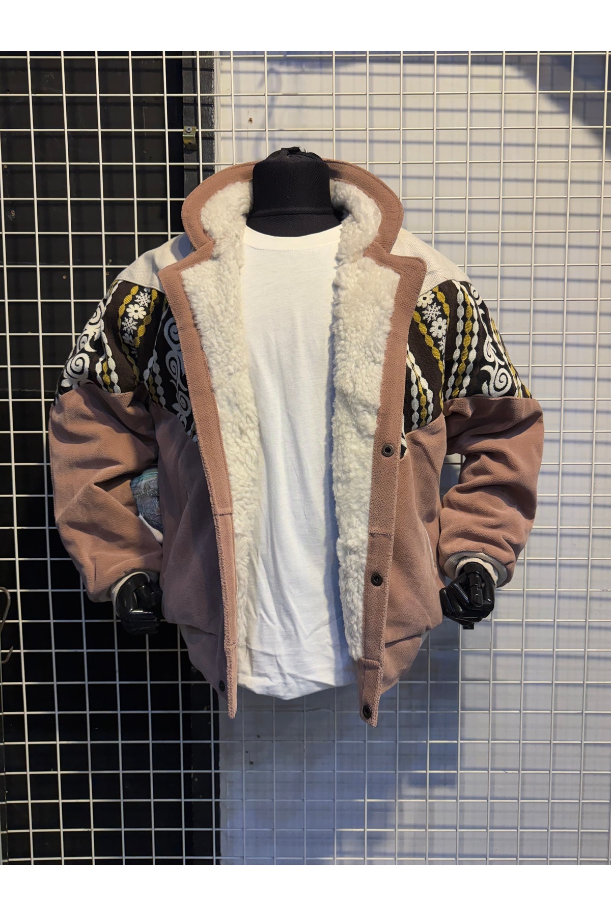 کاپشن  mtexcellenceizmiraztekmont111925