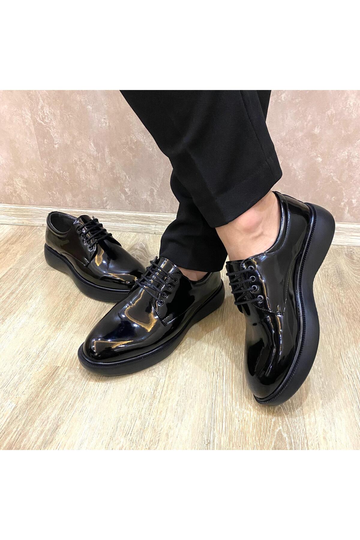 Victoris  Siyah Parlak Kalın Taban Erkek Klasik Ayakkabı – Bağcıklı, Ortopedik ve Günlük Kullanıma Uygun - Görsel 2