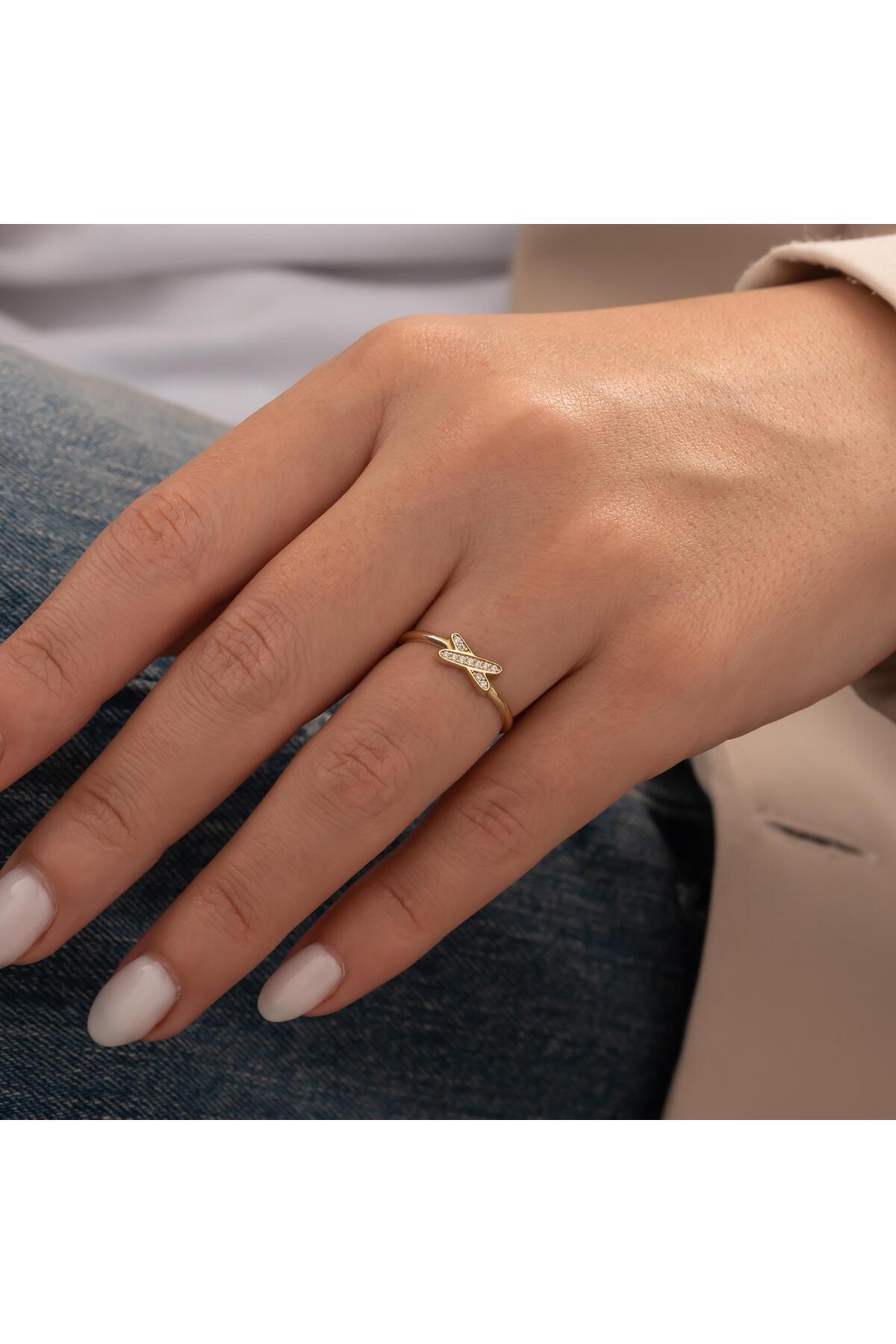 hakan mücevherat Çapraz Taşlı 14 Ayar Altın Yüzük