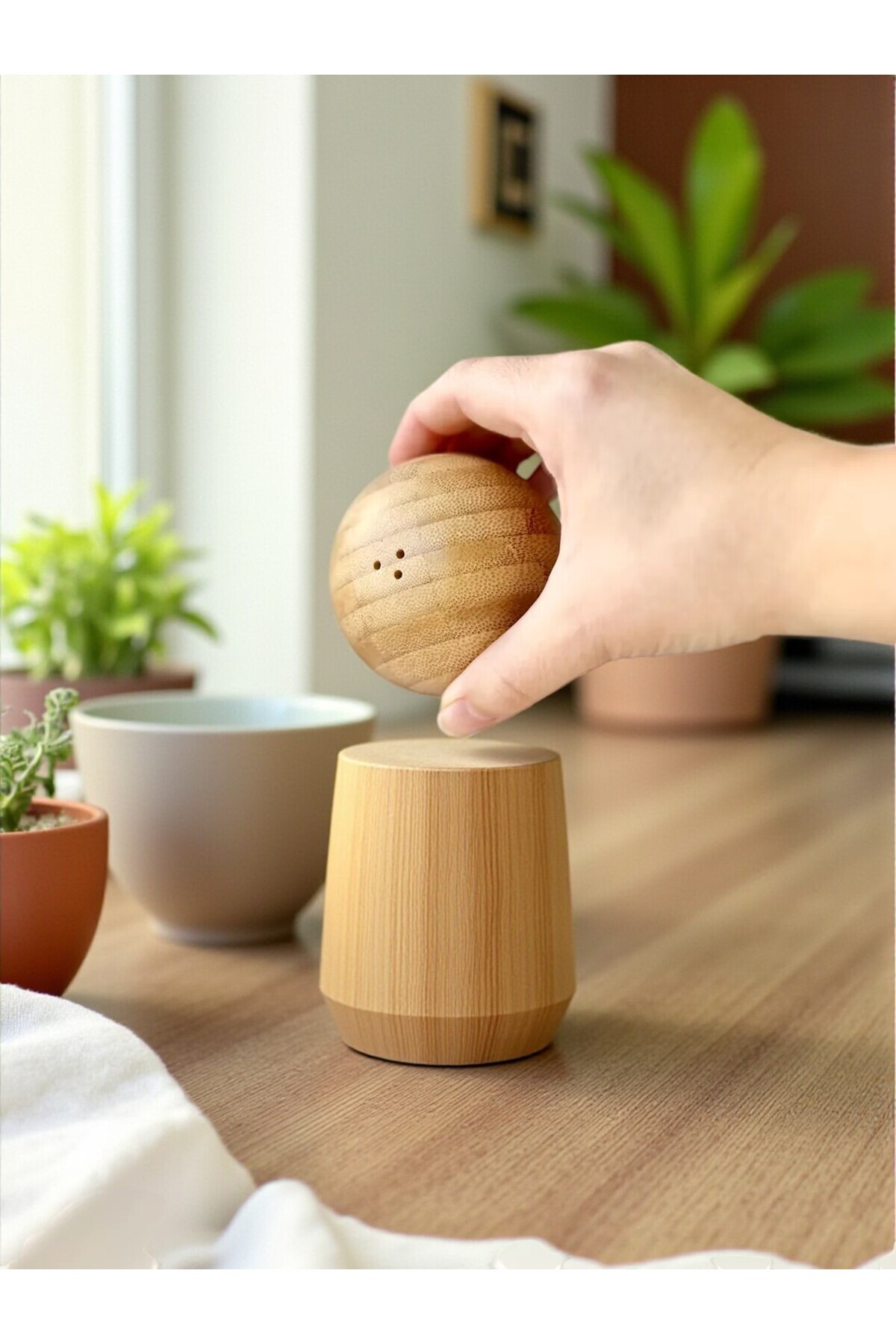 EG75 2'li Bambu Top Şekil Tuzluk&Biberlik Seti