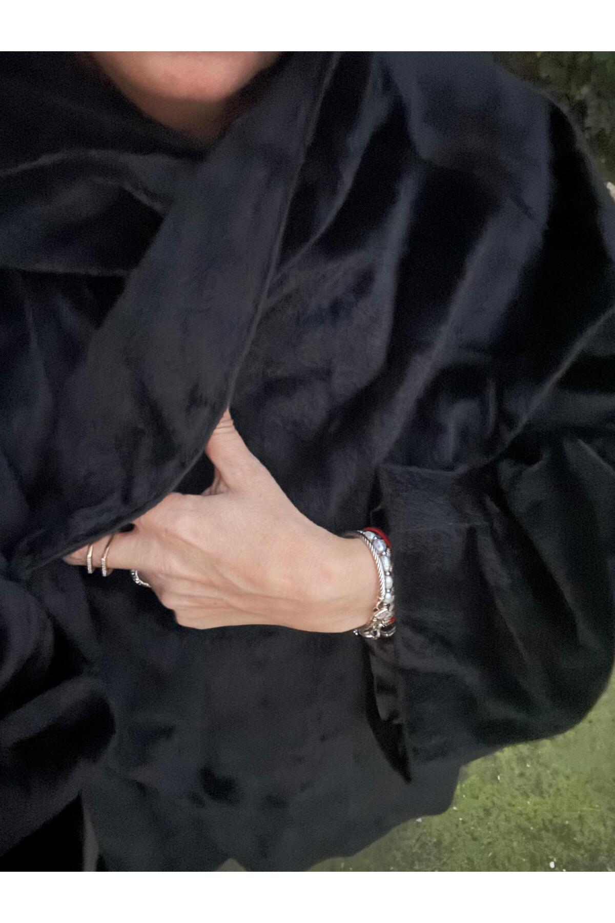 Retrokare  Siyah İthal Oversize İnce Peluş Palto - Görsel 3