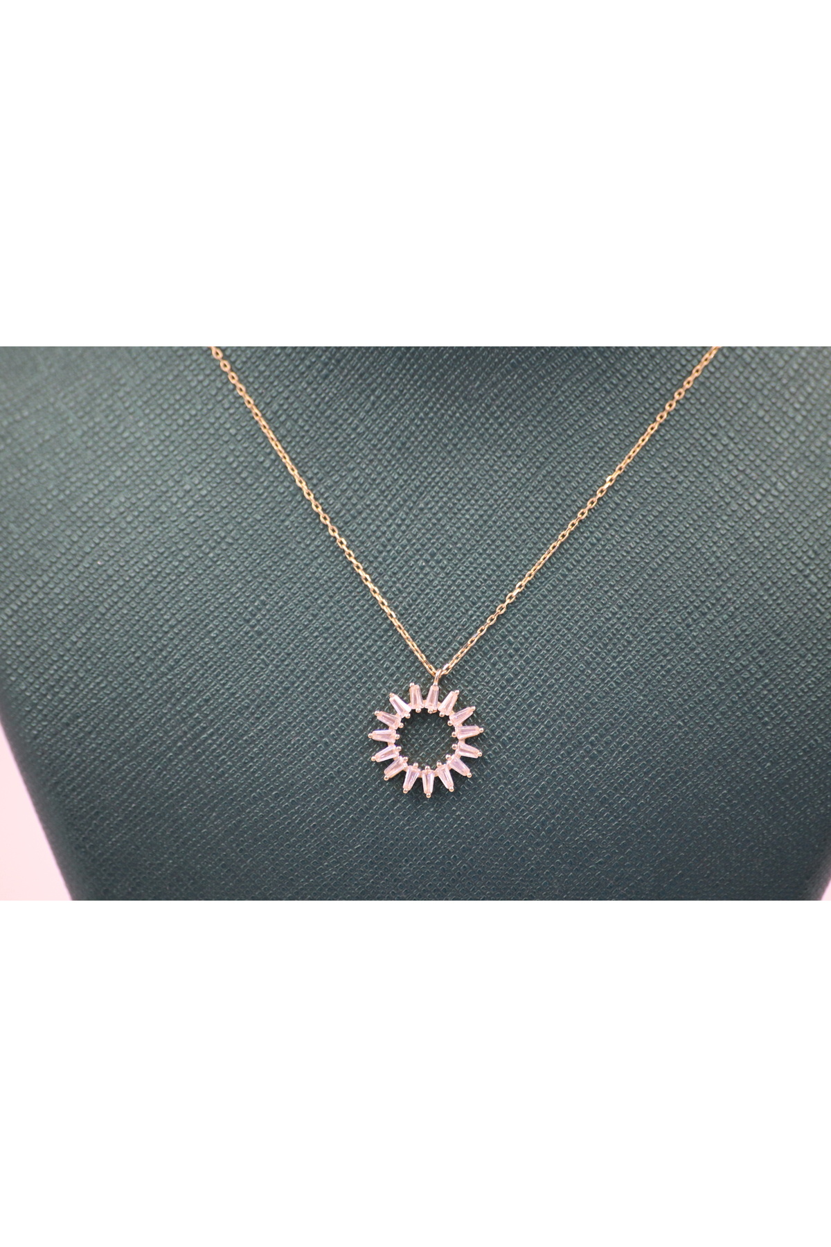 Cevdet 14 Ayar Altın Kolye