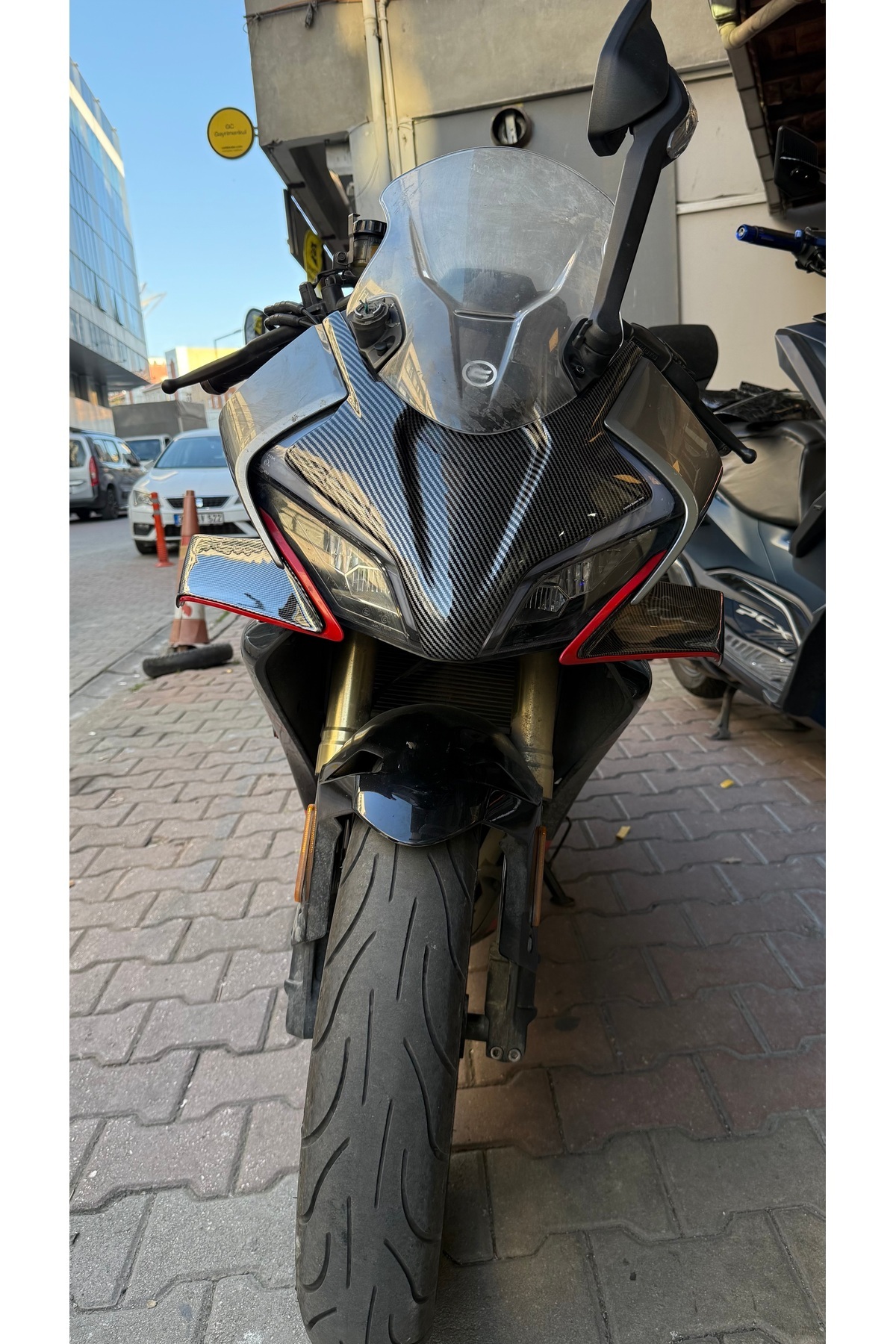 İ.S.K.STORE Cf moto Sr450 ön kafa far üstü grenaj üzeri karbon desen koruma kapak