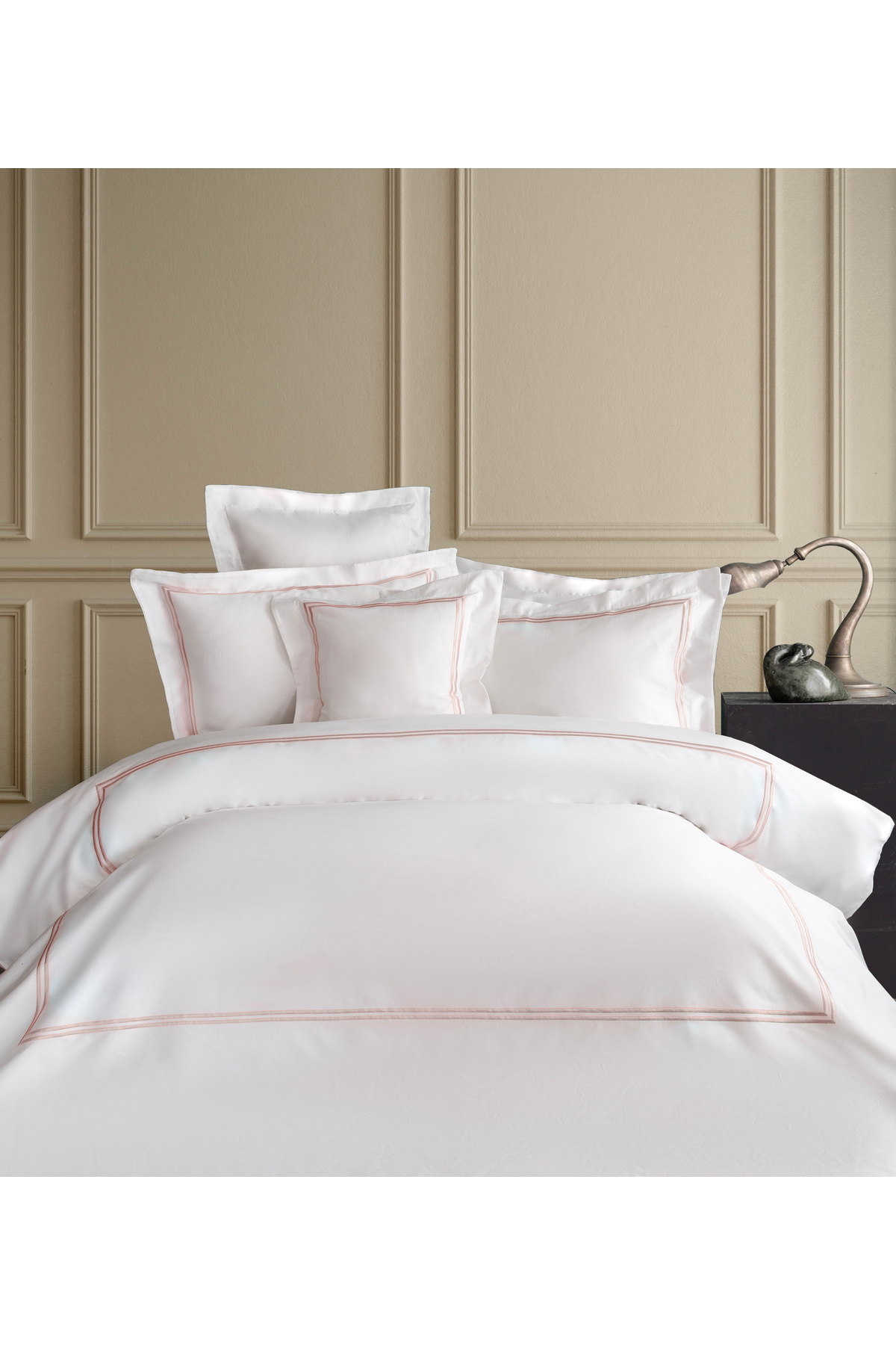 miemaison Beyaz 120 Tel Lüks Nevresim Takımı - Super King Size