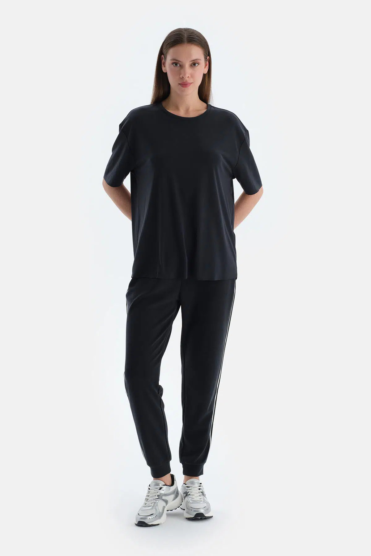 Dagi Siyah Kadın Modal Karışımlı Yan Şerit Detaylı Jogger Pantolon