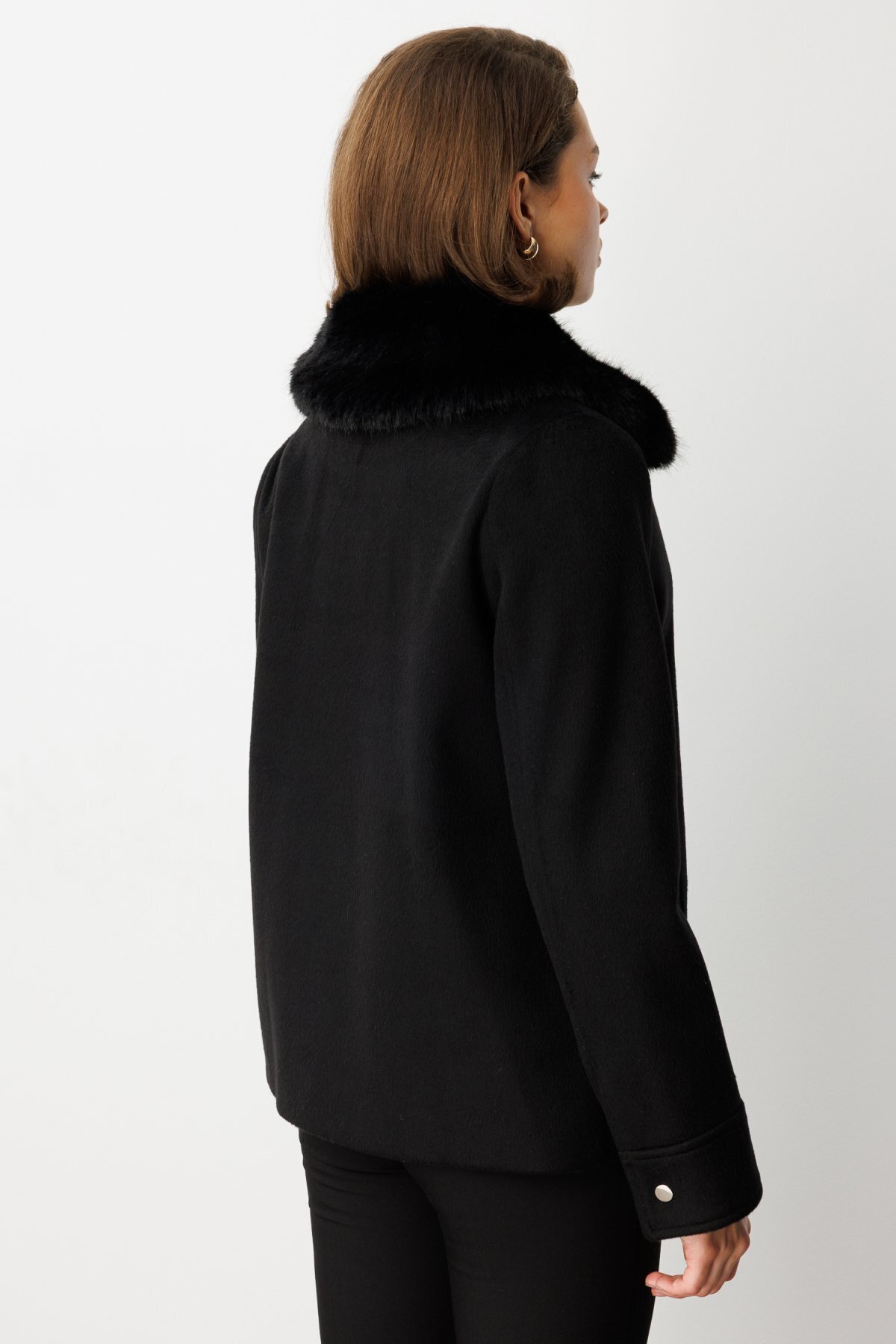 Ekol  Yakası Kürklü Kruvaze Mont - Görsel 5