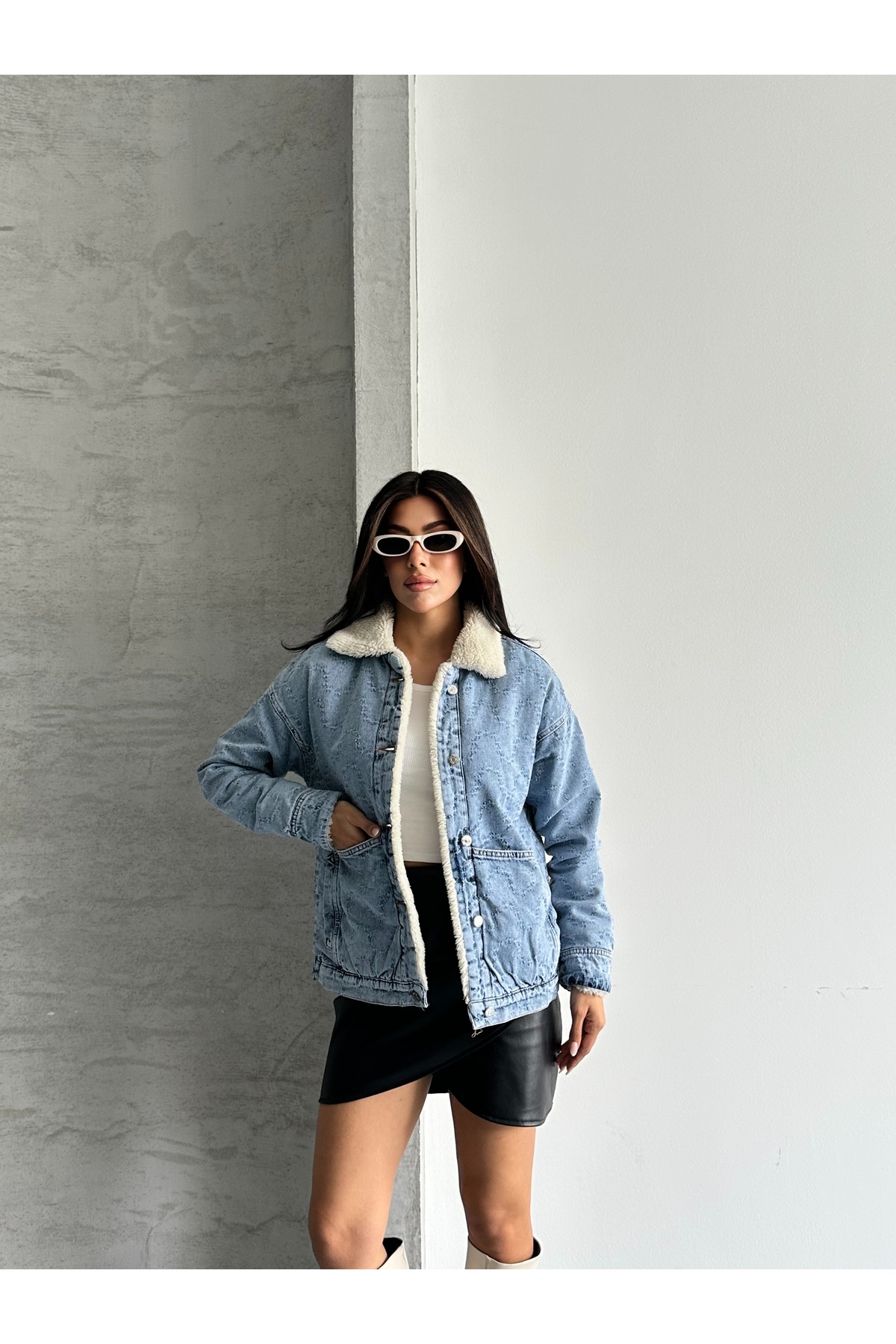 SOLİS MODA  KADIN İÇİ KÜRKLÜ DENİM ÇEKET - Görsel 6