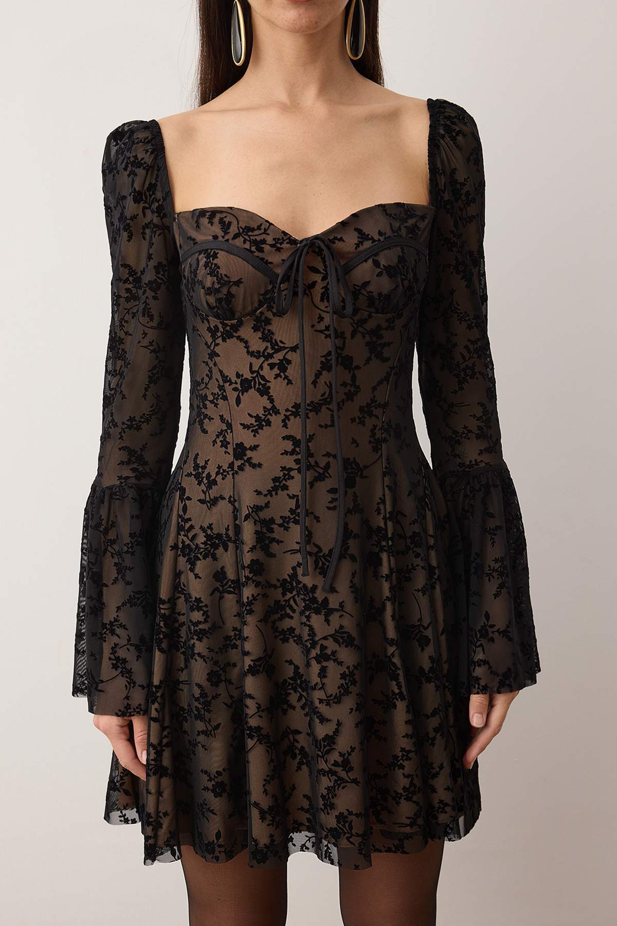 Trendyolmilla  Siyah Kalp Yaka Dantel Kısa / Mini Şık/Gece Elbise TPRAW26EL00085 - Görsel 3