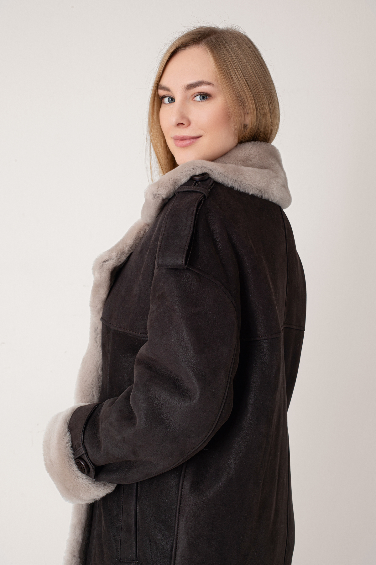 HYPNOTIC HUMAN  Oversize İçi Kürklü Uzun Suet Palto - Görsel 4