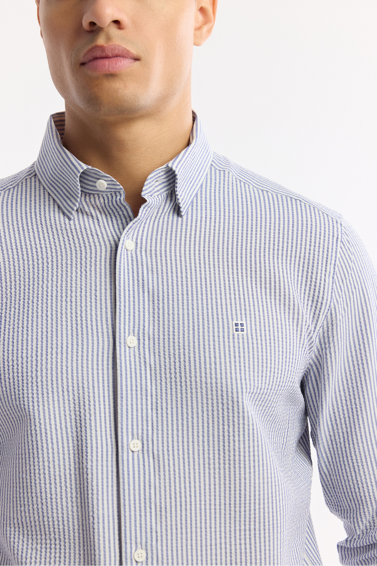 Avva  Erkek Lacivert Alttan Britli Yaka Çizgili Gofreli Comfort Fit Gömlek A51Y2028 - Görsel 2
