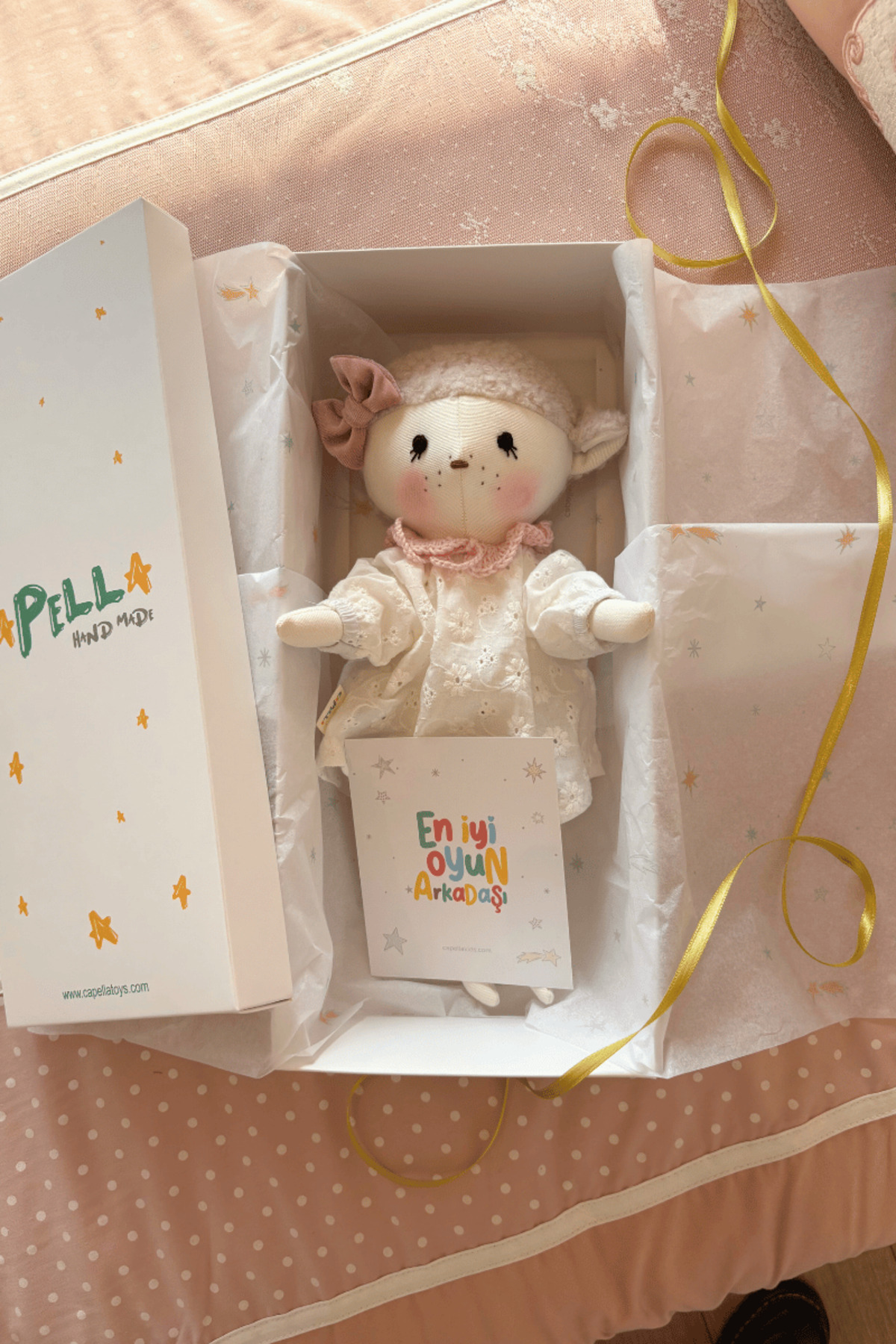 CAPELLA TOYS Oyuncak Bebek Kuzu Moli El Yapımı %100 Pamuklu Naturel Oyun ve Uyku Arkadaşı Bez Bebek Hediye Kutulu fotoğrafı 5 (önizleme)