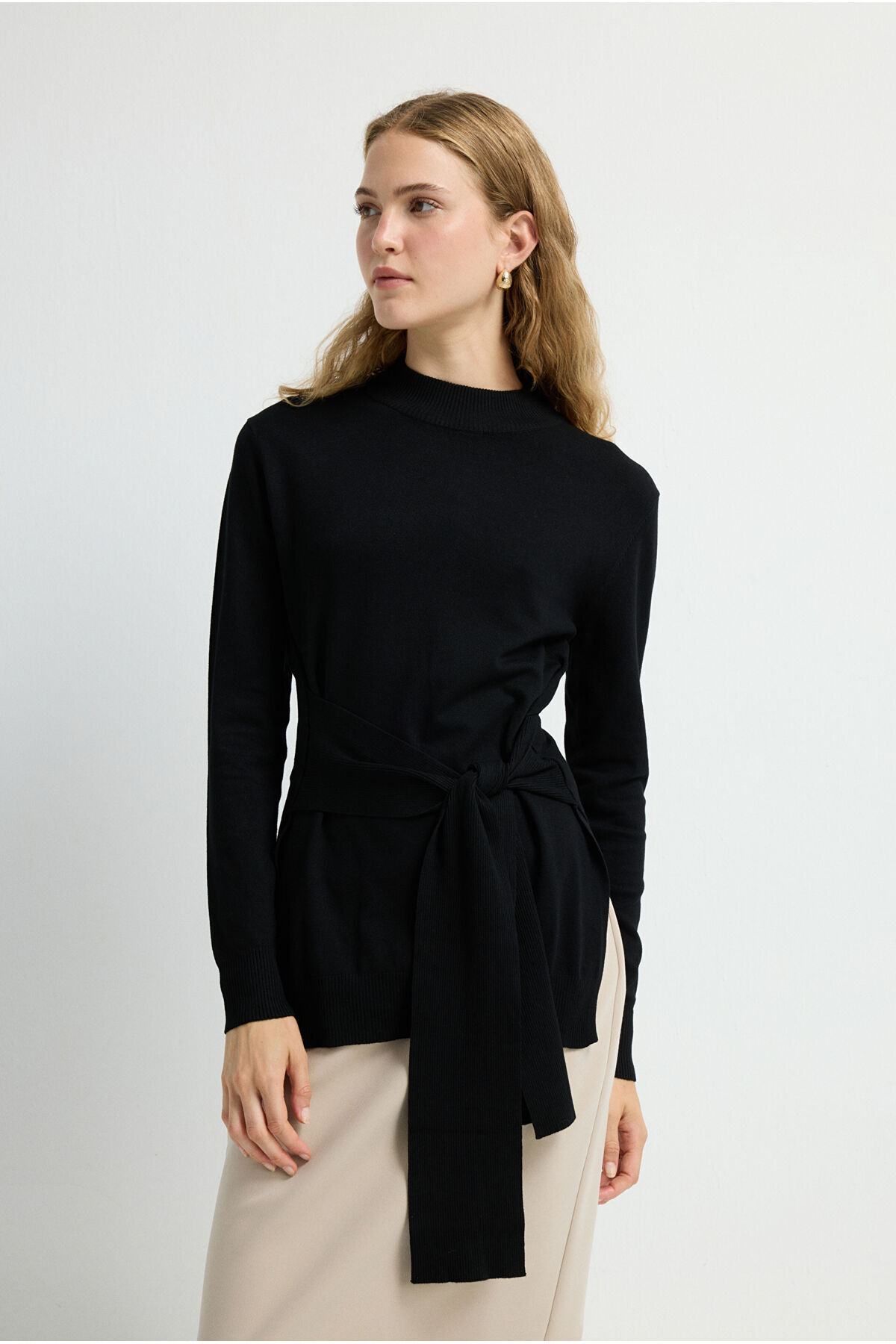 بافت و پلیور آدل 13944053000