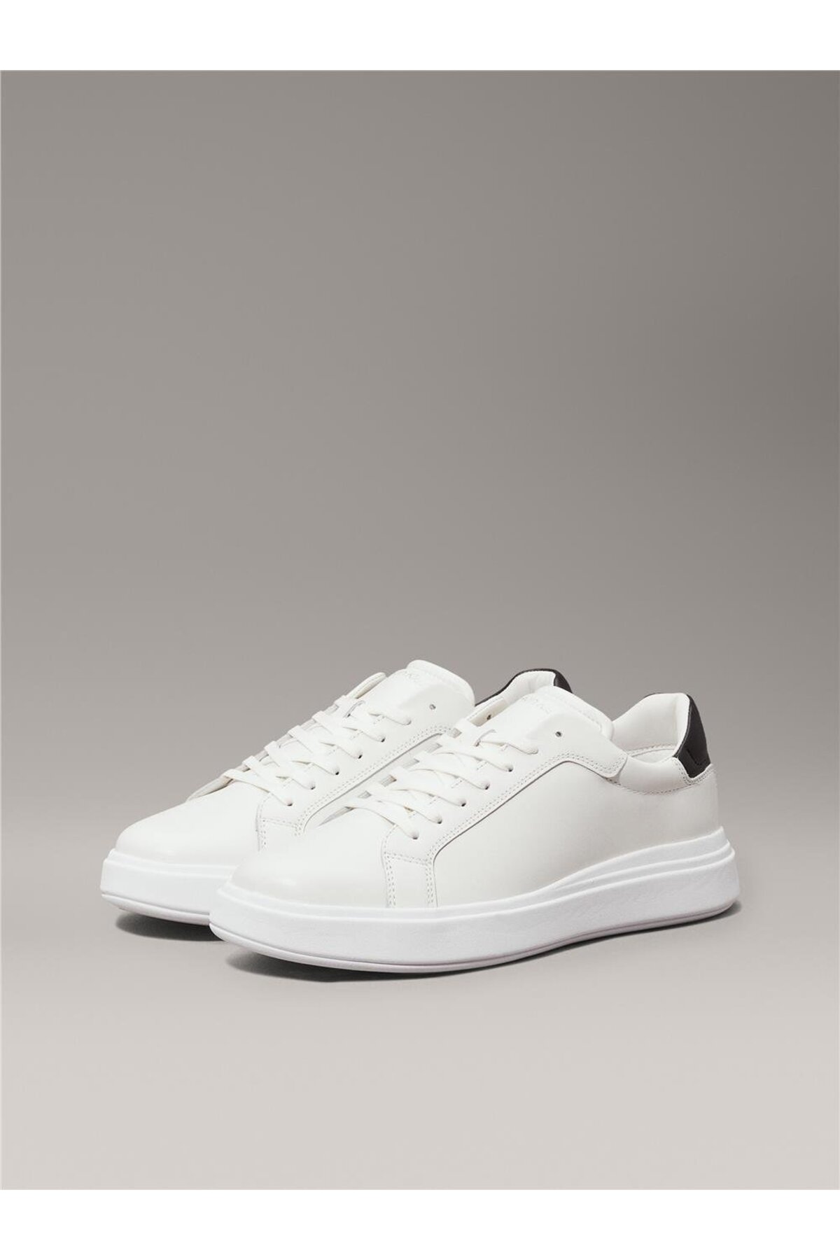 کلوین کلاین کفش کتانی سفید مردانه ساق کوتاه