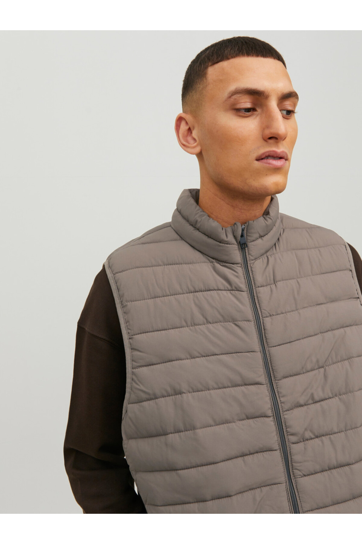 جلیقه مردانه راسته آستین استاندارد | جک اند جونز Jack & Jones 12211132 - تصویر 4