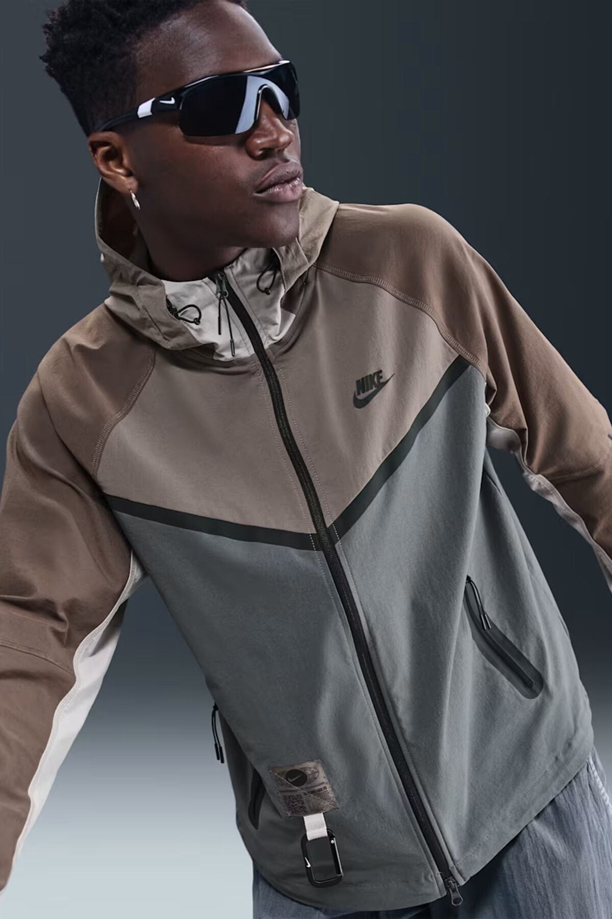 Nike Tech Windrunner Woven Full Zip Loose Fit Jacket Erkek Bol