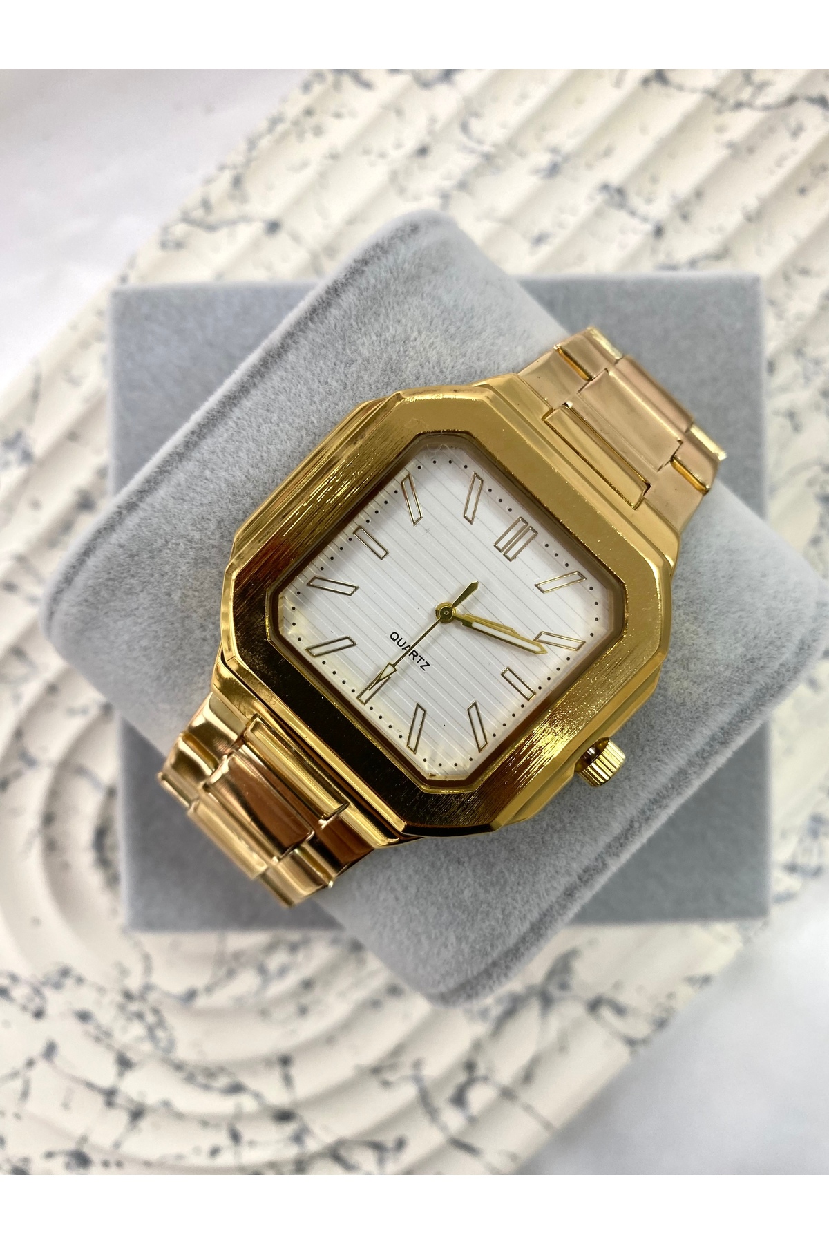 ساعت مچی مردانه کری گلد اینساید با بند سفید پروانه‌ای