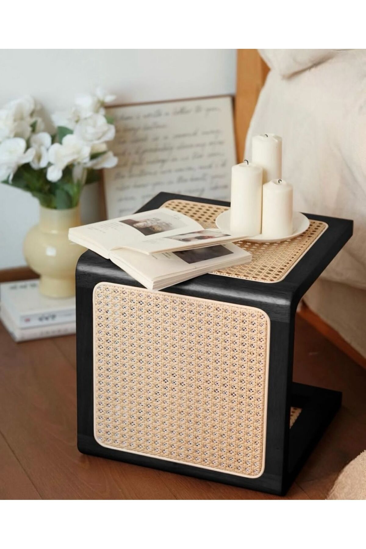 larissa design hazeranlı ahşap sehpa