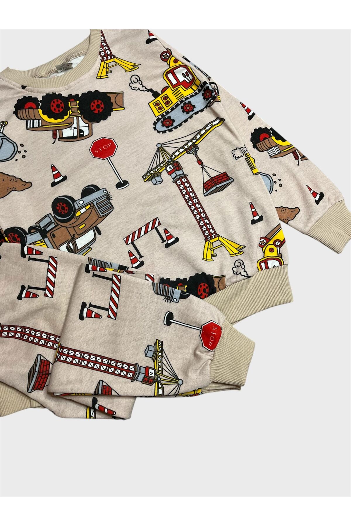 ALİŞ KİDS Erkek Çocuk Pamuklu Şardonlu Bej Rengi İş Makinesi Kamyon Desenli Uzun Kollu Kışlık Pijama Takımı fotoğrafı 2 (önizleme)