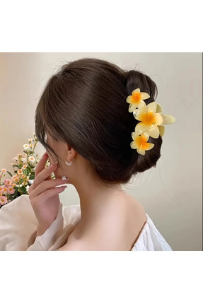 Pretty Buda Moda – Lotus Çiçek Desenli Saç Kıskaç Tokası