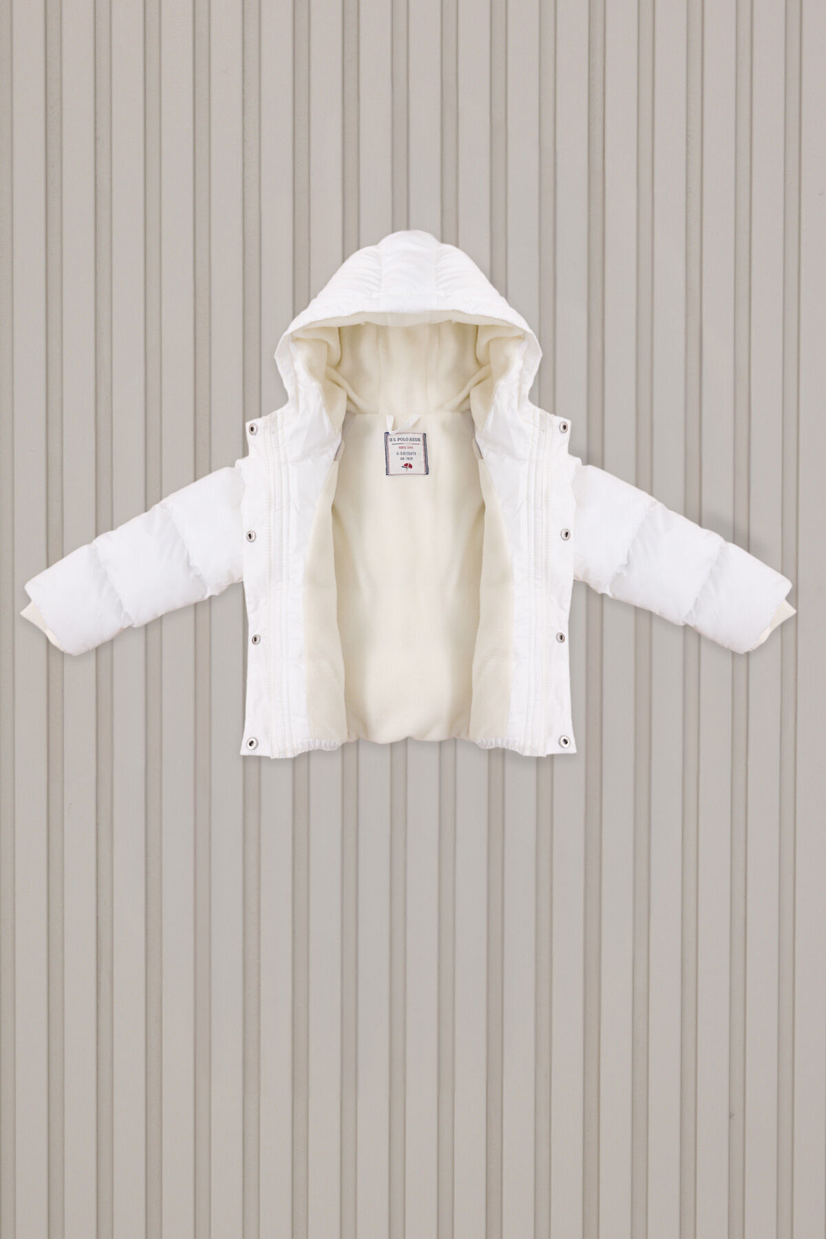 U.S. Polo Assn. Kız Bebek Beyaz Bebek Mont fotoğrafı 2 (önizleme)
