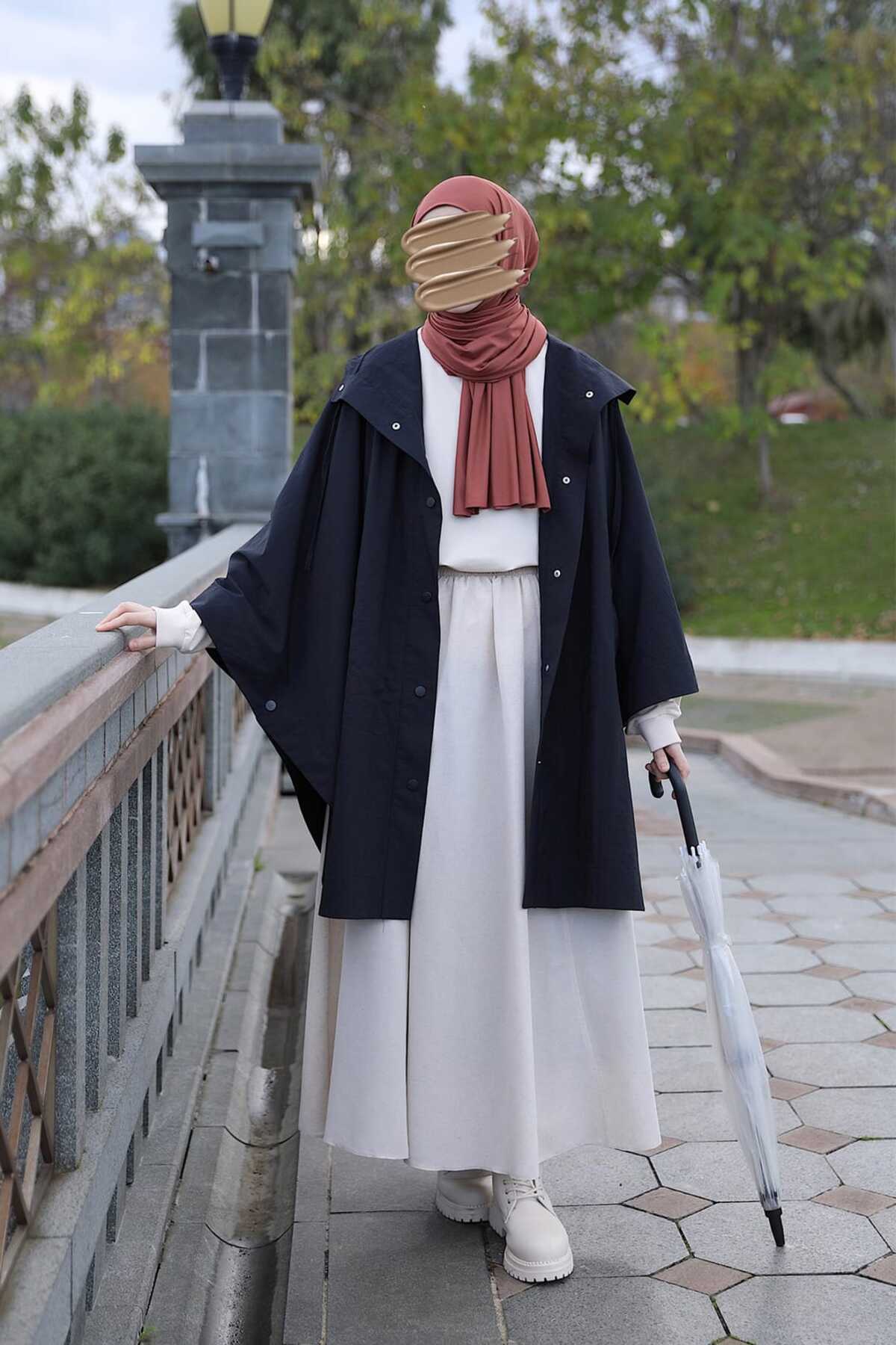 Emare Panço Yağmurluk