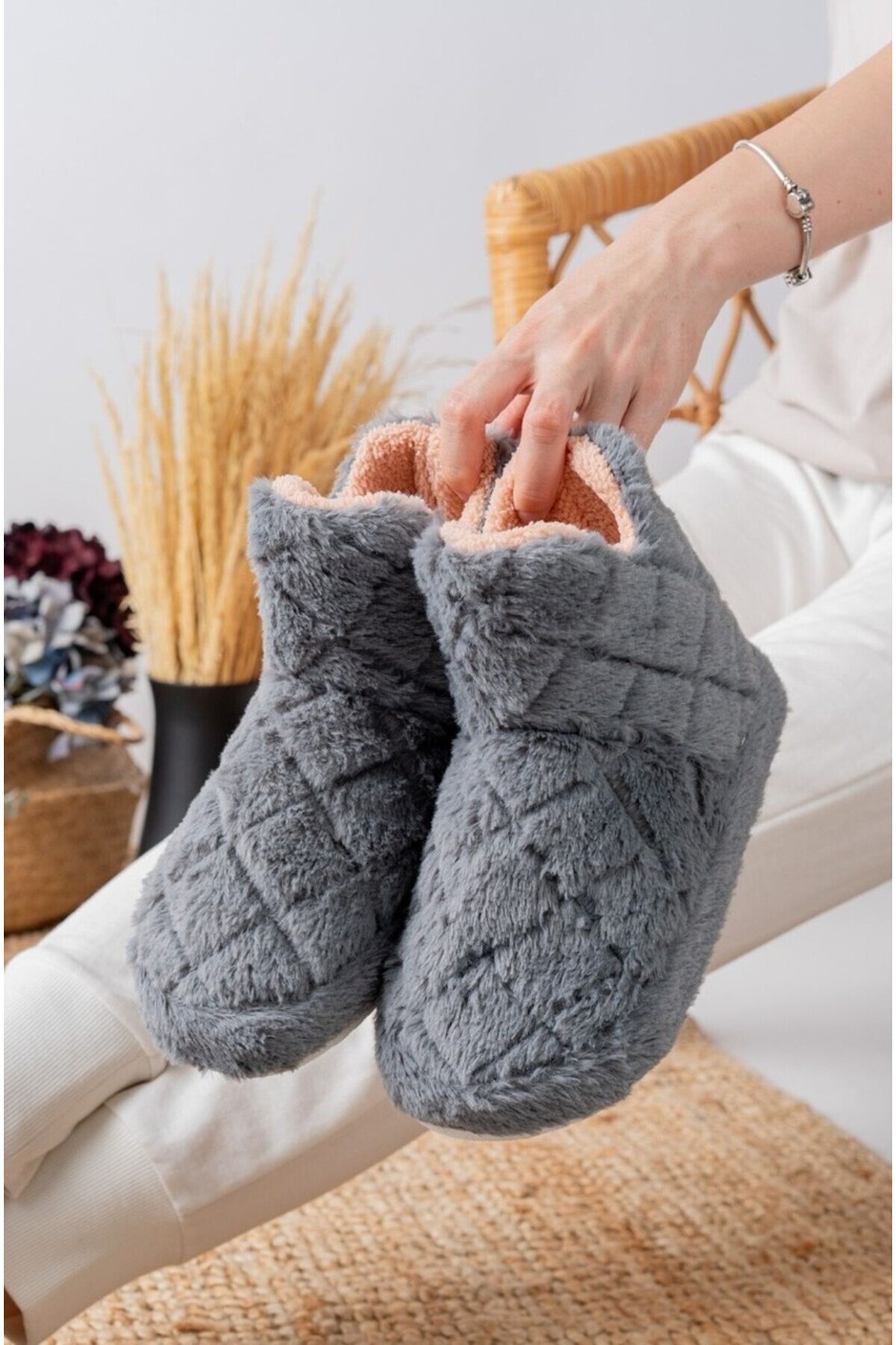 White Style Moda Kadın Ev Botu Ev Patiği