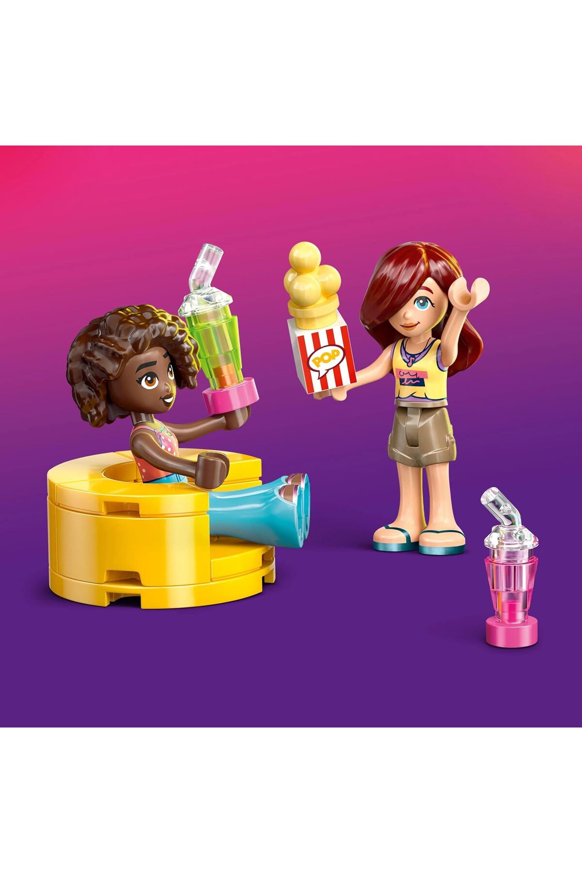 مجموعه ساختمانی شب فیلم دوستی دوستان - ۴۲۶۴۲