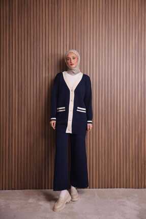 bcstylshfashion Lacivert Ekru Düğmeli Triko Takım