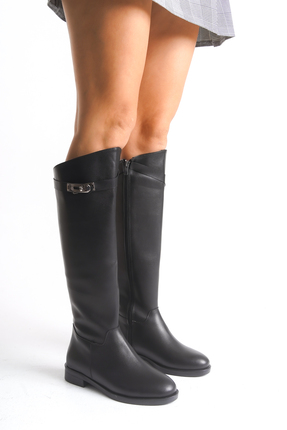 Ayakkabı Delisiyim Kadın Çizme Siyah Deri Binici Diz Üstü Toka Aksesuarlı Kay...