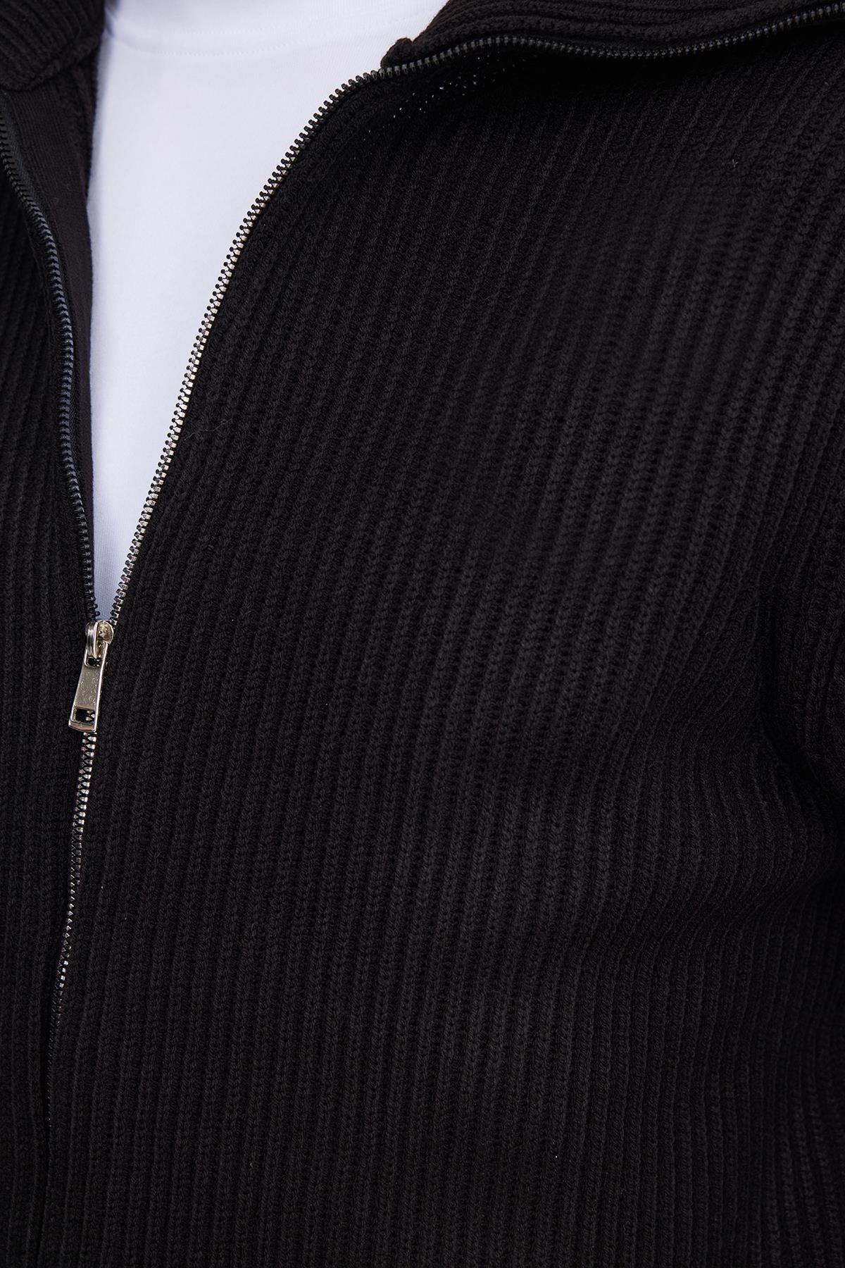 Tudors  Erkek Slim Fit Dik Yaka Fermuarlı Siyah Düz Hırka - Görsel 3