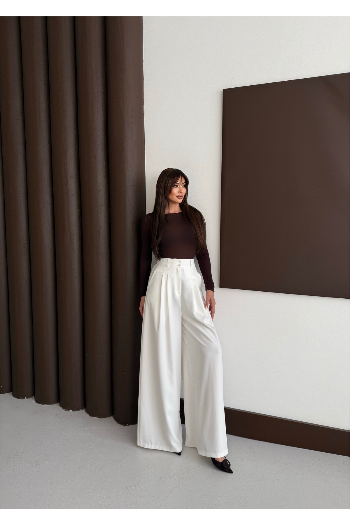 Nadrina  Bol Paça Çift Pileli Palazzo Pantolon - Görsel 5