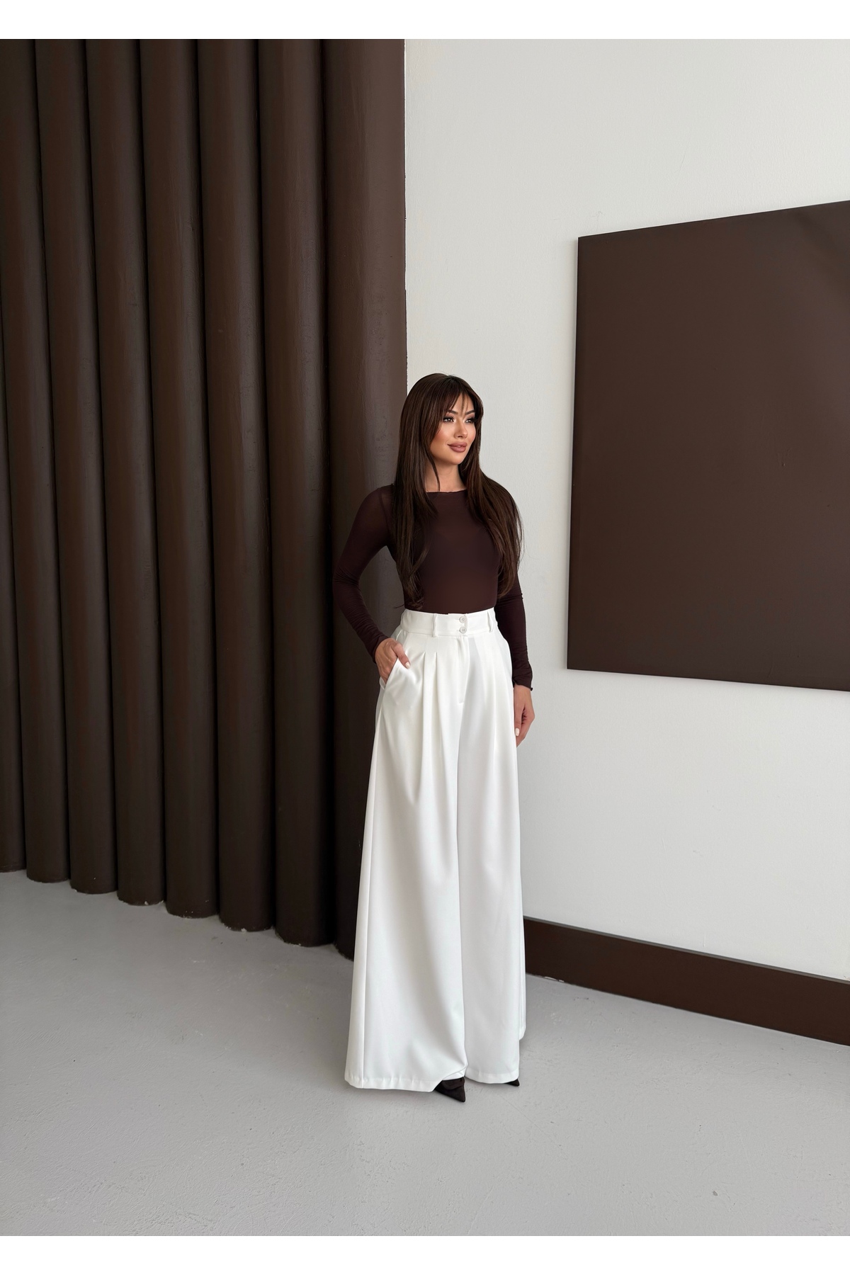 Nadrina  Bol Paça Çift Pileli Palazzo Pantolon - Görsel 3