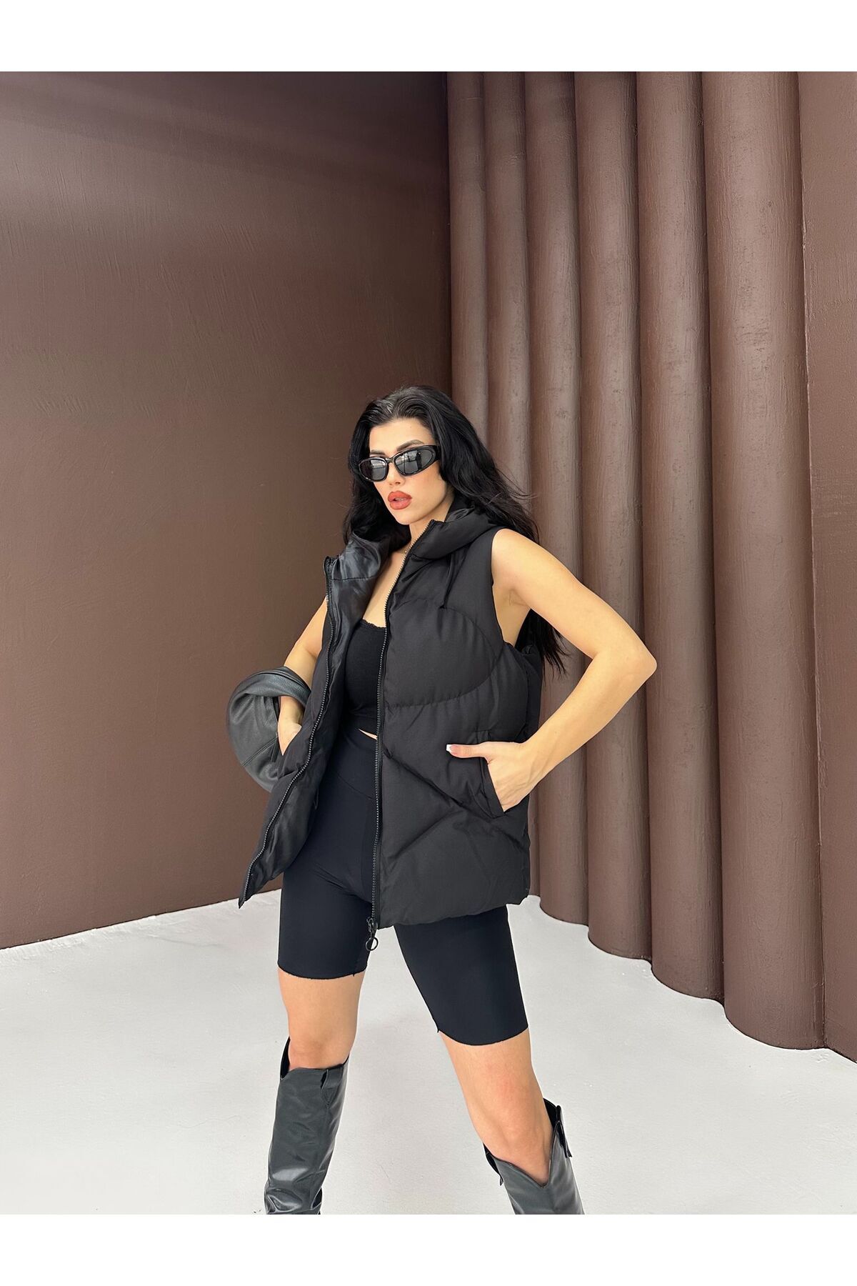 MODA VALENTİ KAPÜŞONLU KADIN ŞİŞME YELEK