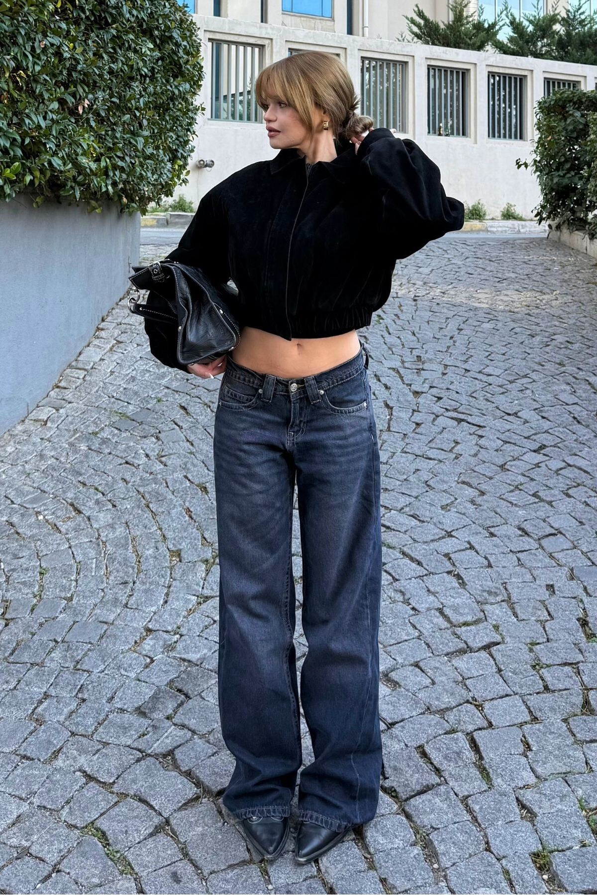 bases.  Soluk Efektli Düşük Bel Geniş Paça Jean - Görsel 4