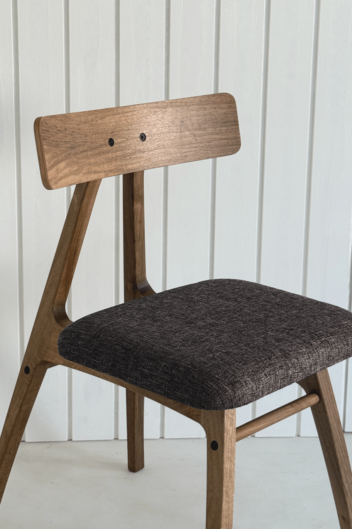 unboxdeco Slim Masif Ceviz Ahşap Sandalye Antrasit