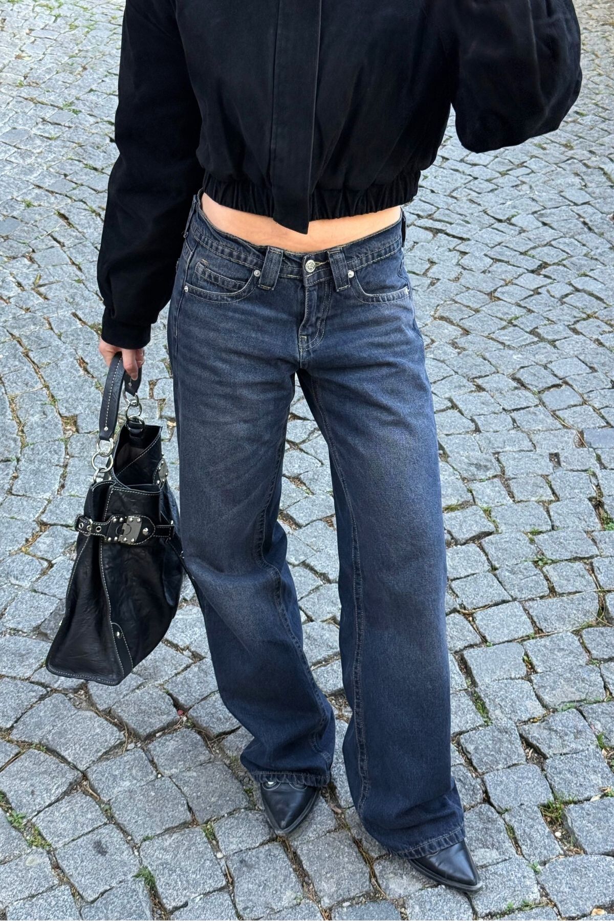 bases.  Soluk Efektli Düşük Bel Geniş Paça Jean - Görsel 7