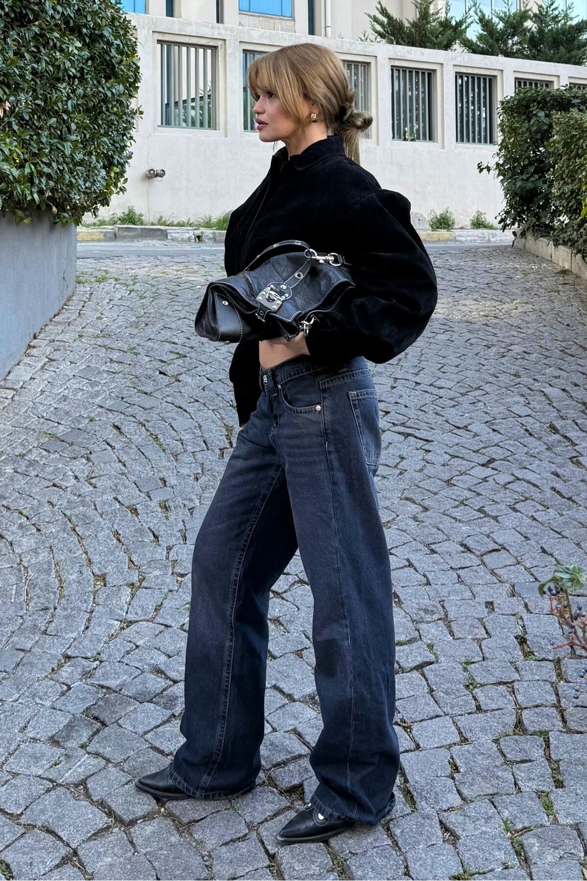 bases.  Soluk Efektli Düşük Bel Geniş Paça Jean - Görsel 6