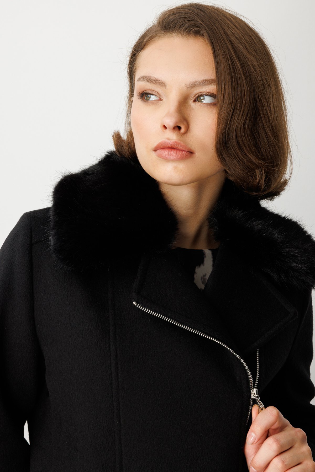 Ekol  Yakası Kürklü Kruvaze Mont - Görsel 3