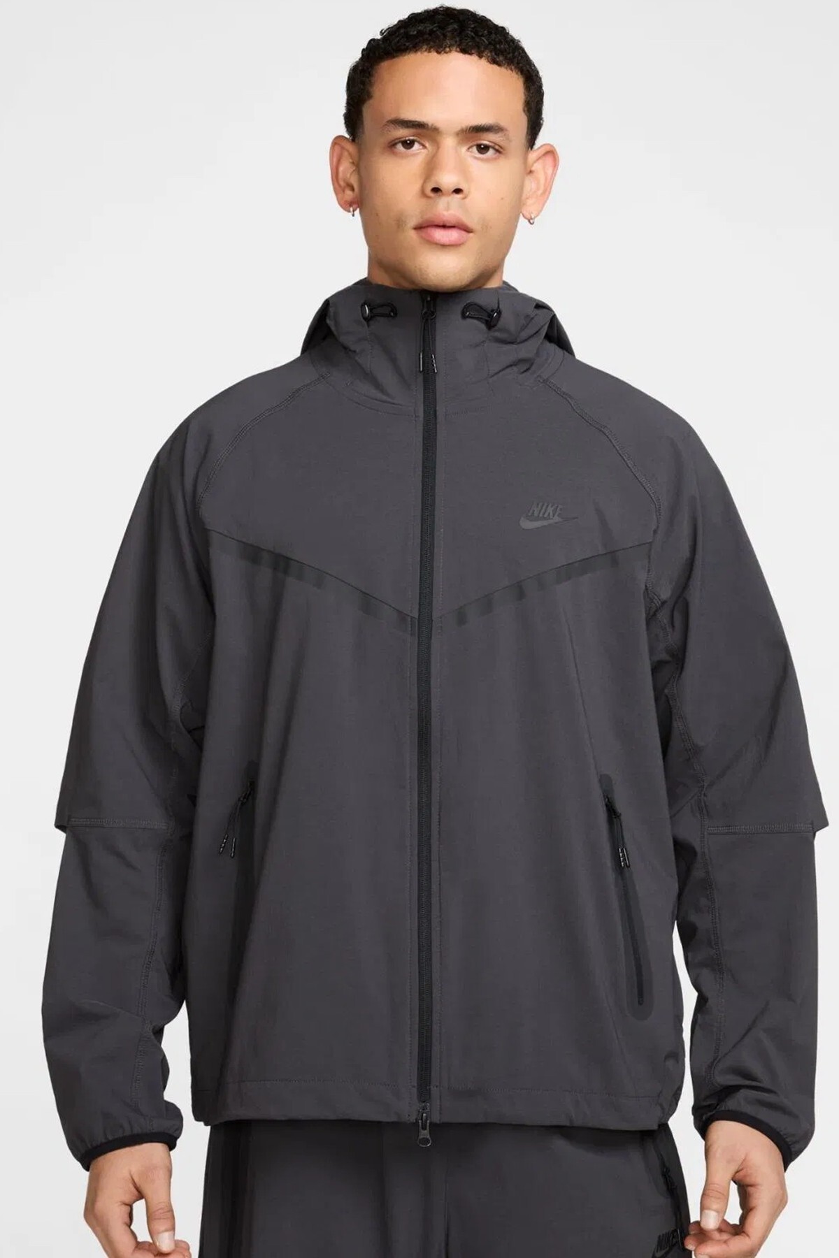 Nike Tech Woven Windrunner Full Zip Loose Fit Jacket Erkek Bol