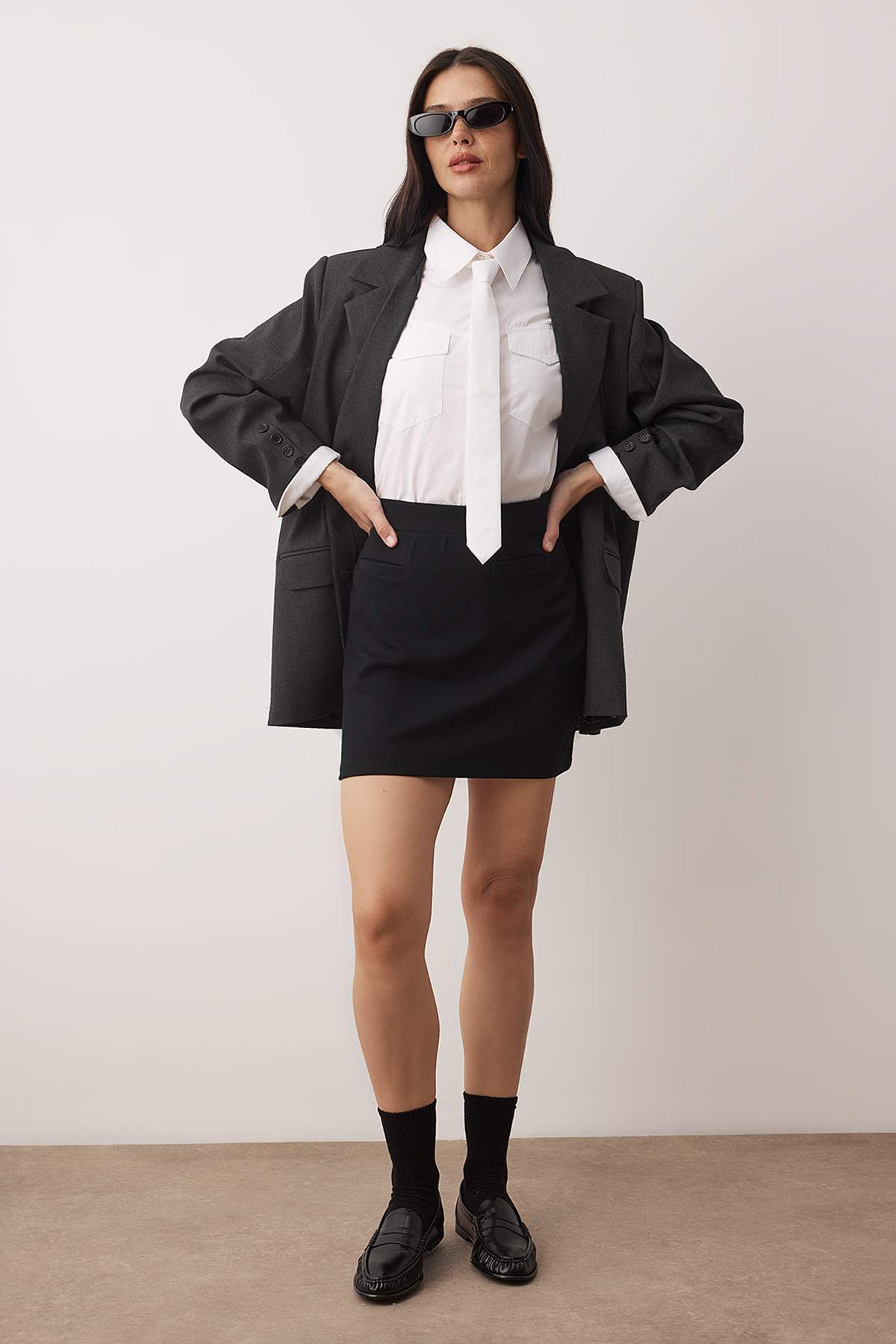 Trendyolmilla  Siyah Ottoman Esnek Mini Örme Kalem Etek TWOAW26ET00106 - Görsel 2