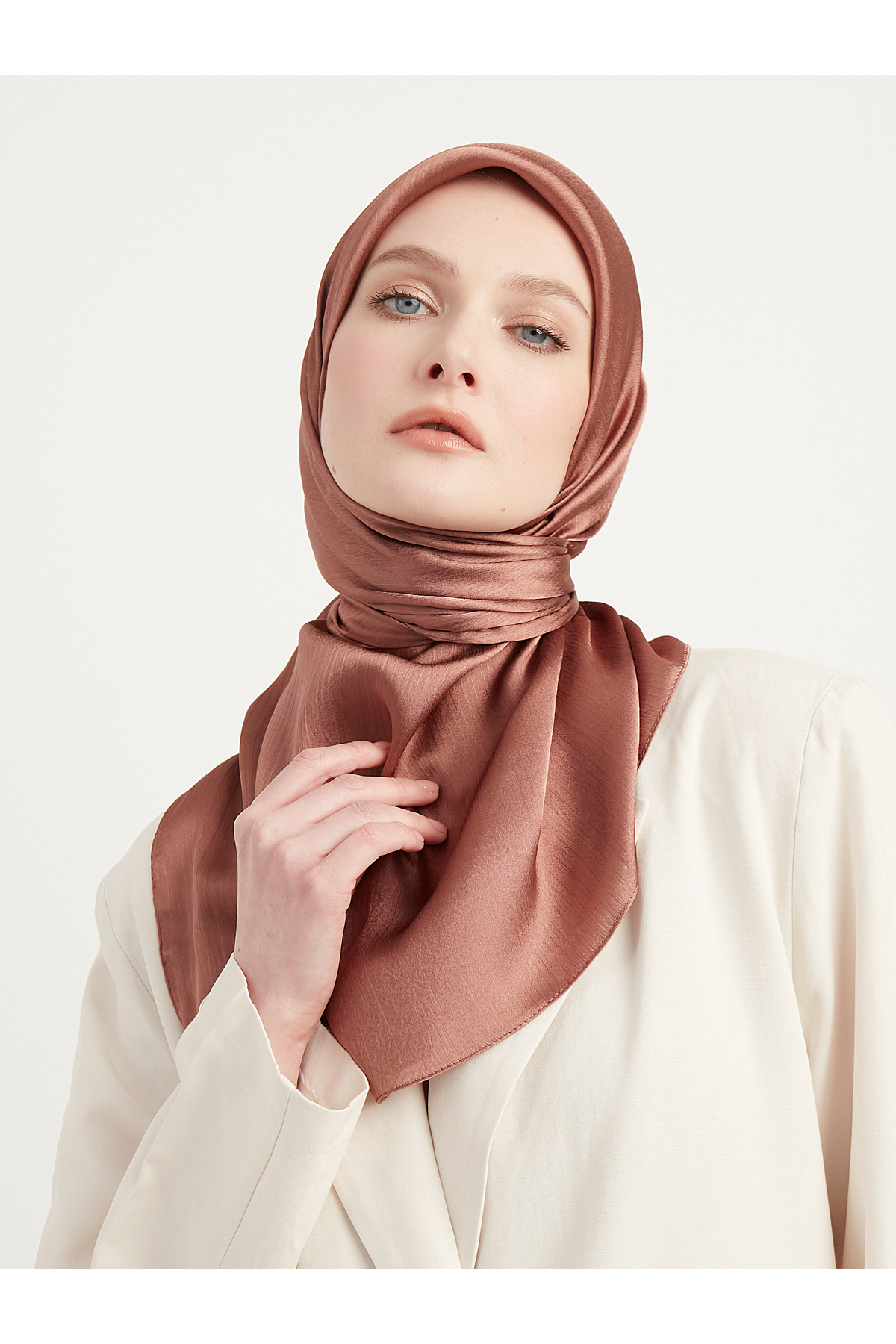 Hijab Women's Janjan-janji Krinkil Evening Scarf-copper- 100x100cm