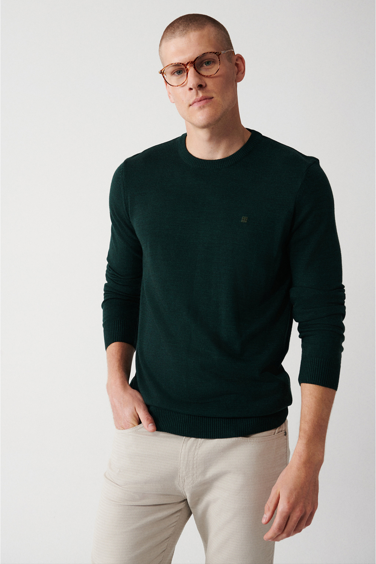 بافت و پلیور آوا E005000