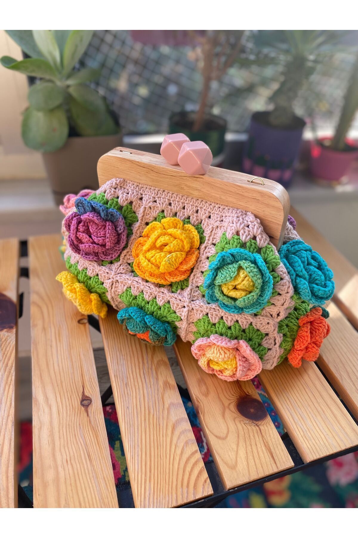 Satürn Hobi Örgü Ahşap Burslu Gül Motifli Clutch Çanta görsel 3
