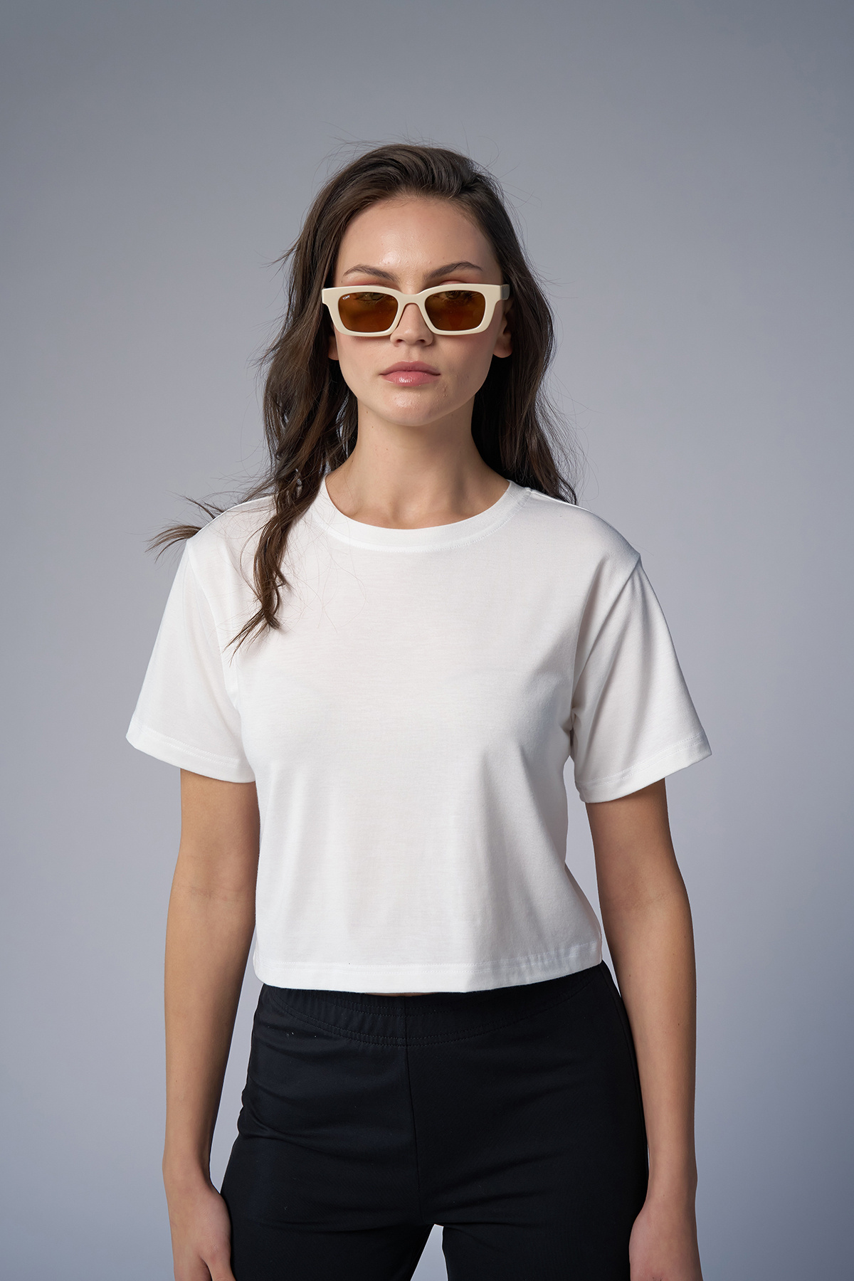 Kadın Beyaz Crop Tişört 7032