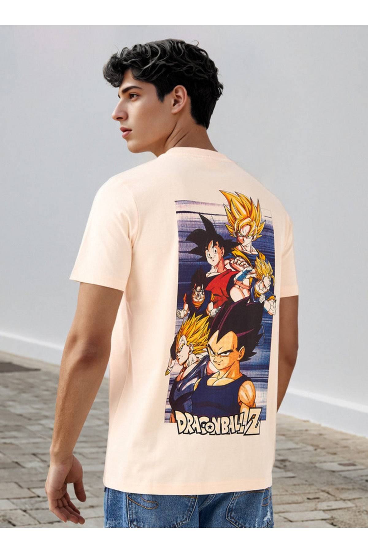 FAV Dragon Ball Z Print Crew Neck T-shirt