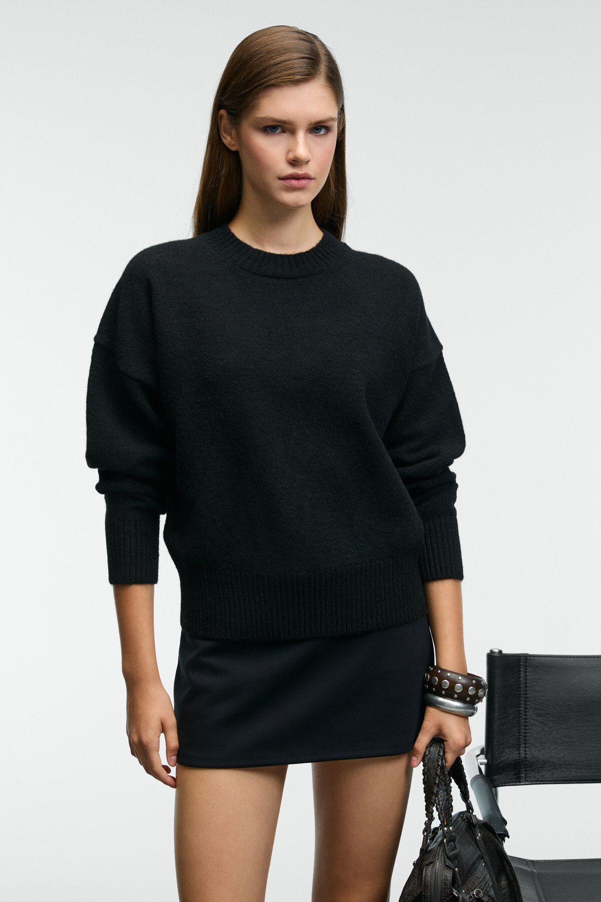 GRIMELANGE  NANNA Kadın Oversize Fit Yumuşacık Kaşmir Tuşesinde Bisiklet yaka Kalın Triko Siyah Kazak - Görsel 2