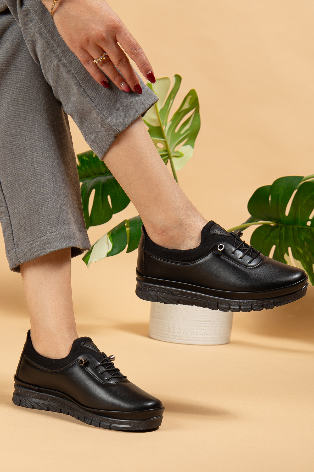 uway  Kadın Siyah Klasik Ayakkabı Ortopedik Anne Ayakkabısı Anne Babet Ayakkabı Anne Kadın Günlük Ayakkabı - Görsel 3