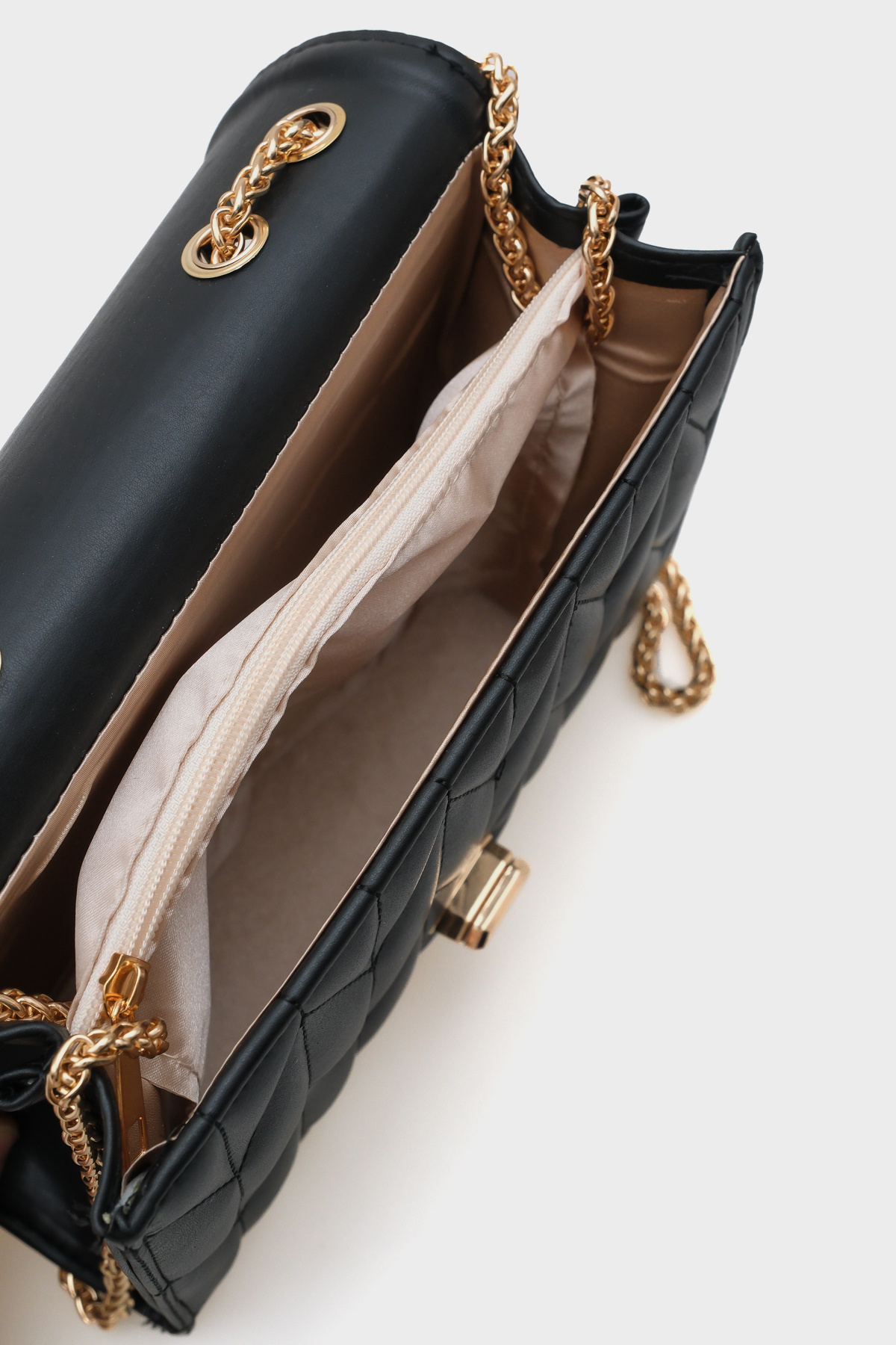 حقيبة ليدز النسائية